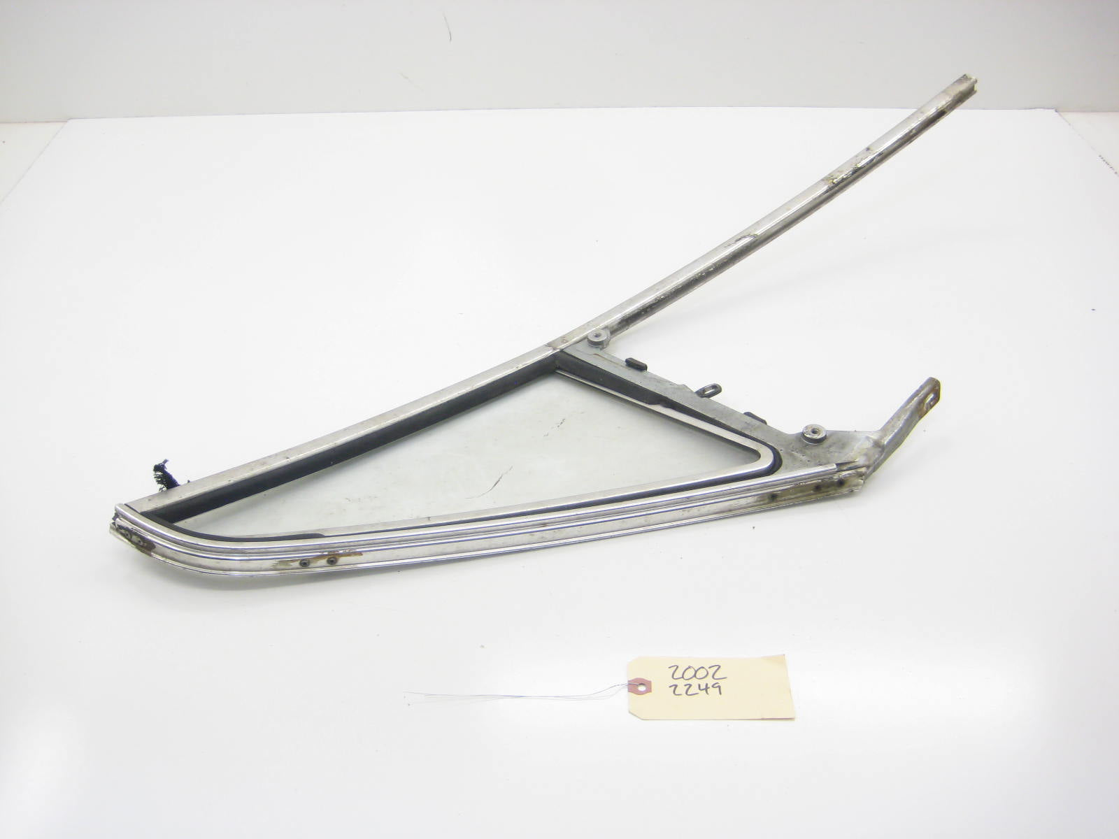 Passenger Right Crank Out Vent Window