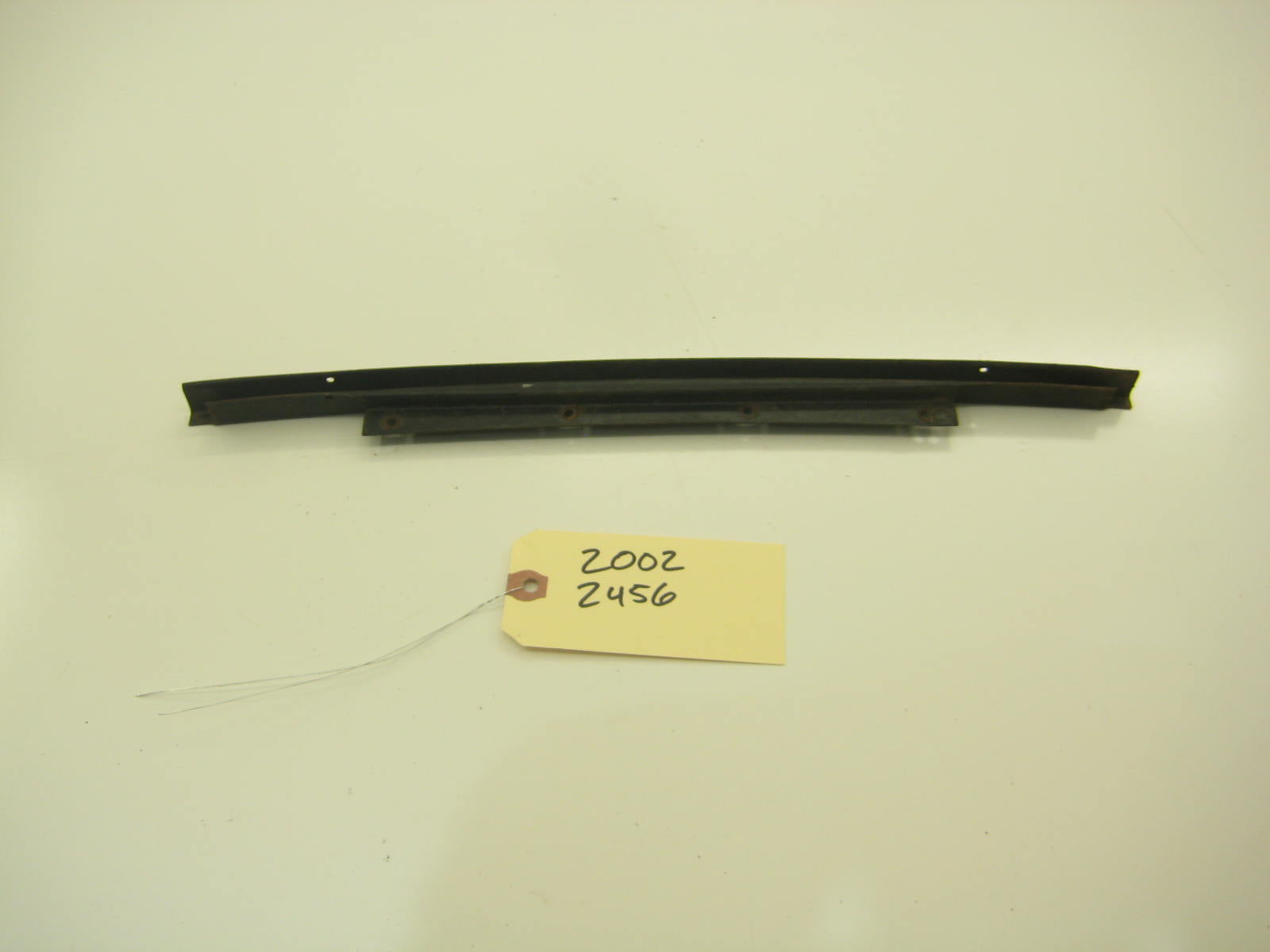 Pop Out Side Window Bracket