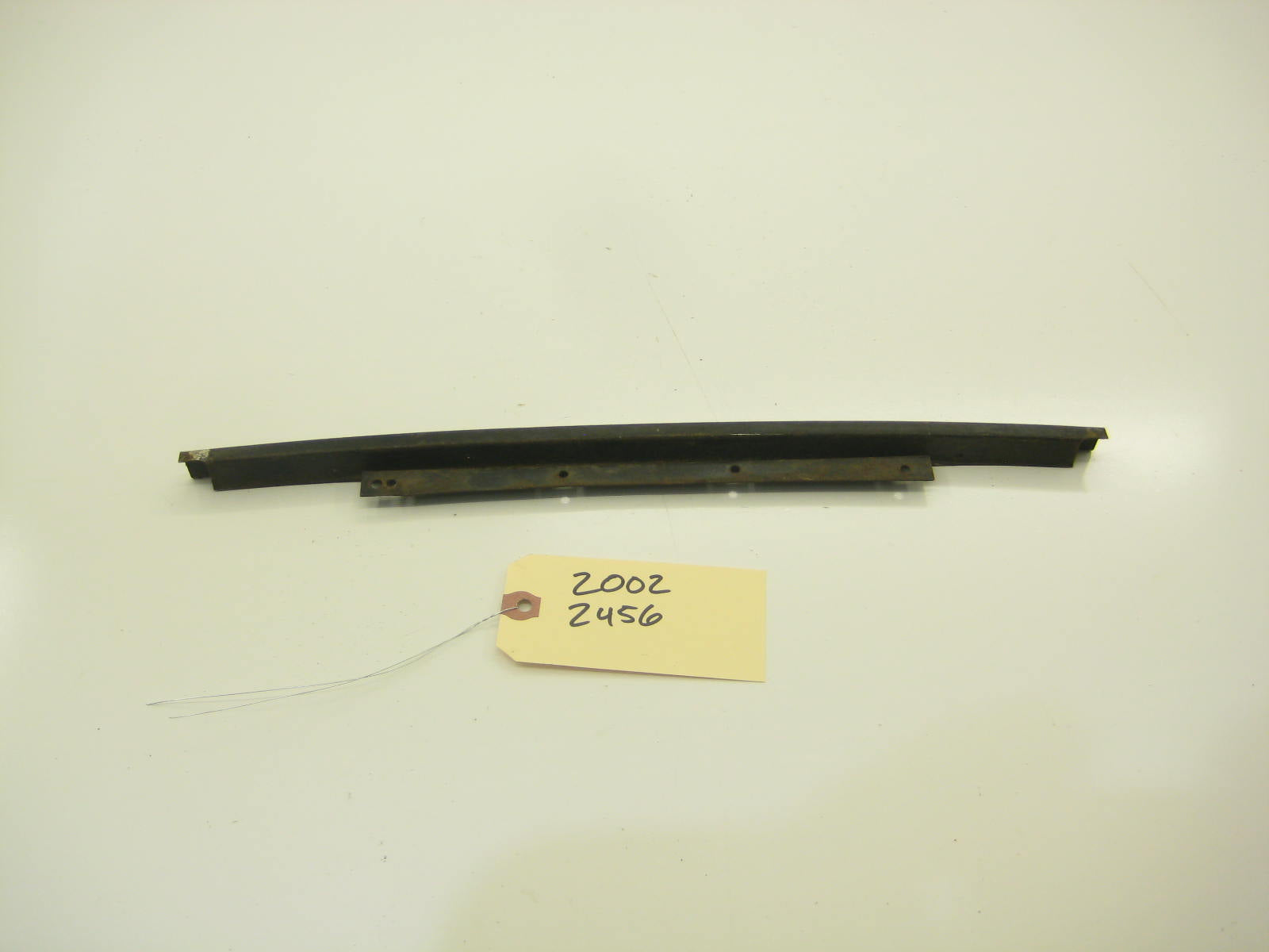 Pop Out Side Window Bracket