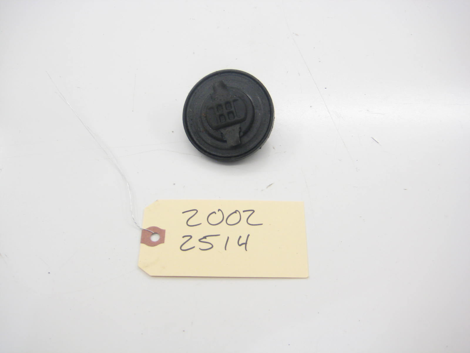 Plastic Oil Valve Cover Cap