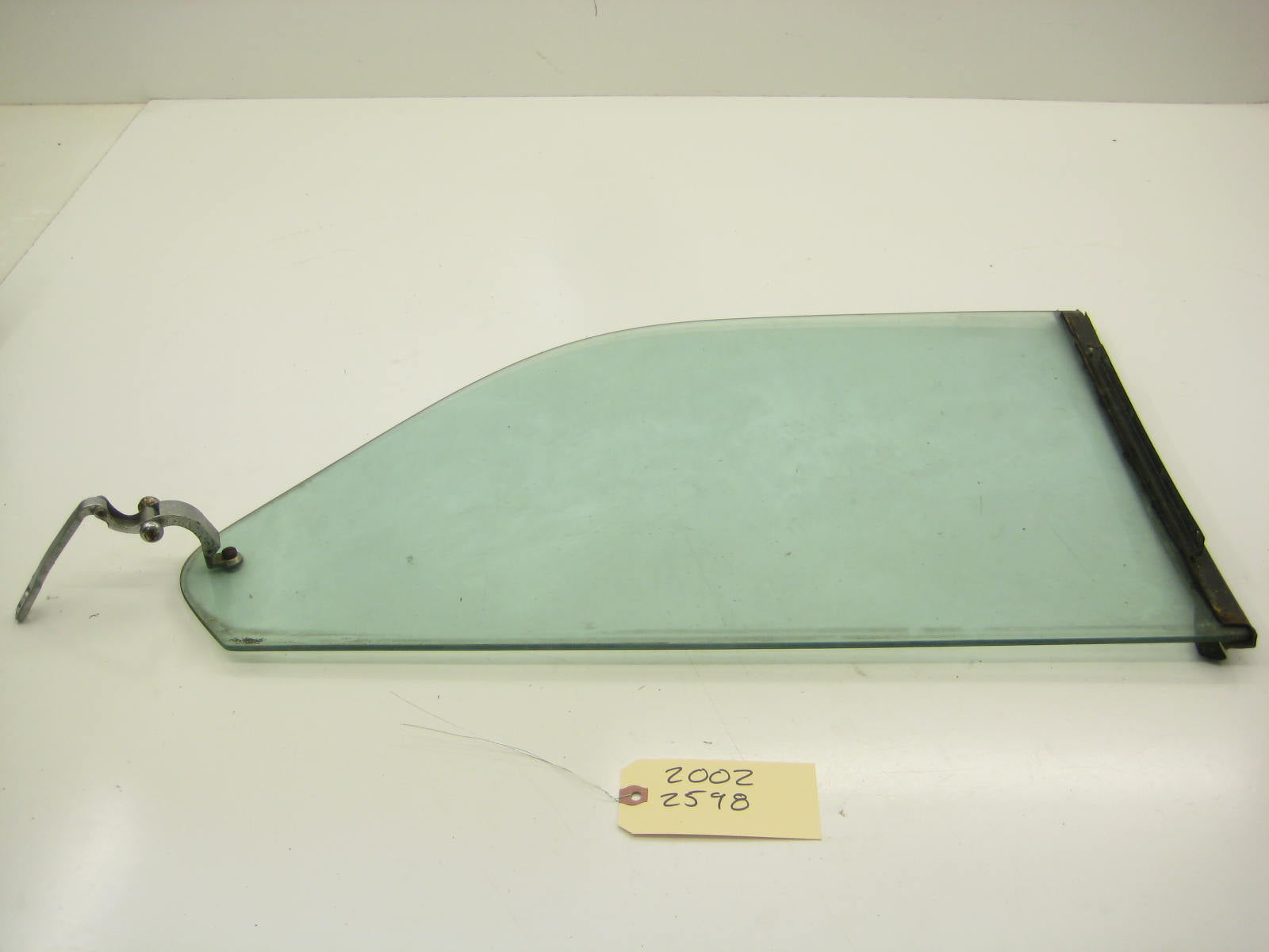 Left Drivers Pop Out Window And Bracket