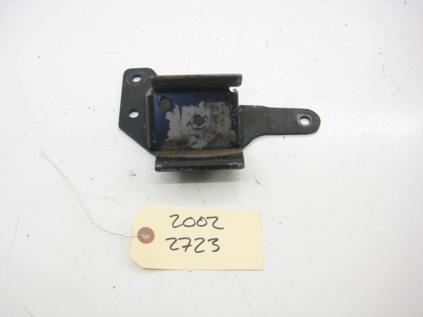 Passenger Right Side M10 Engine Mount