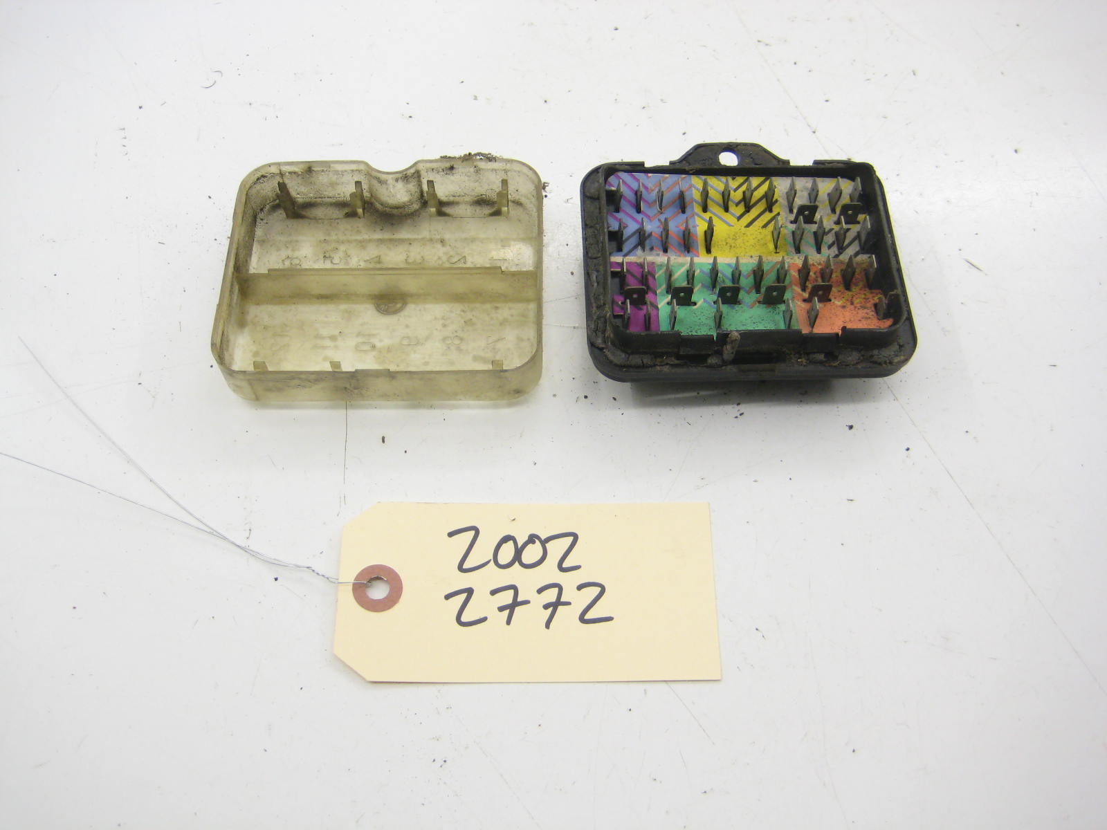 12 Fuse Panel And Cover