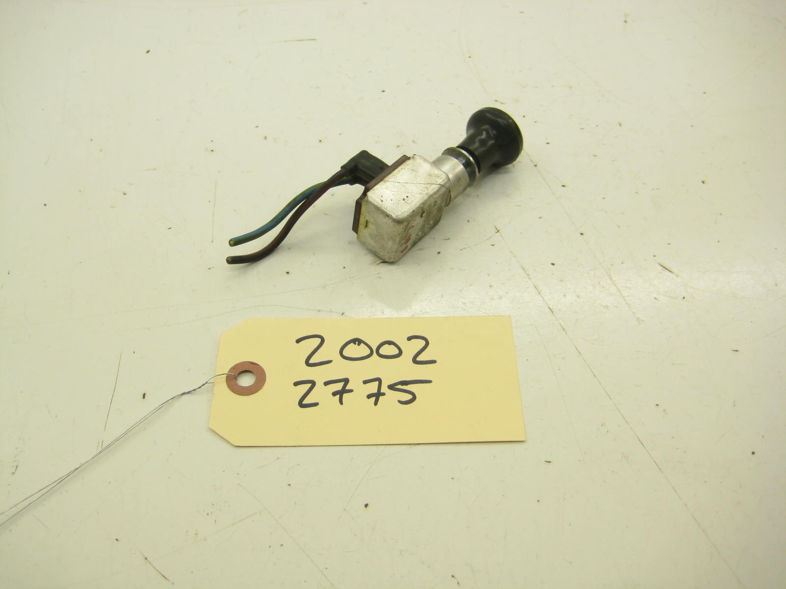 Fog Light Switch With Knob (Late)