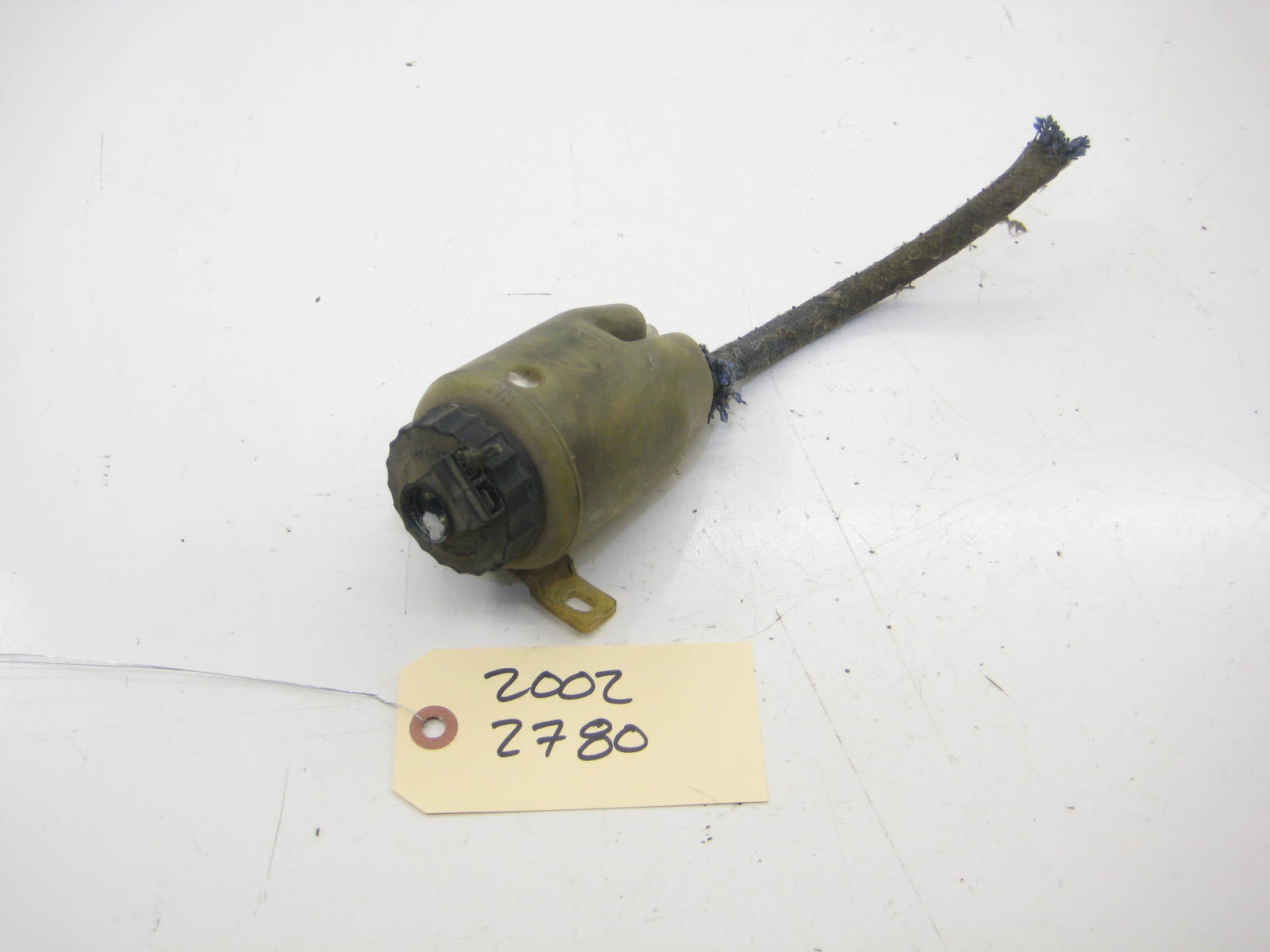 Brake Fluid Reservoir (NO Clutch Line)