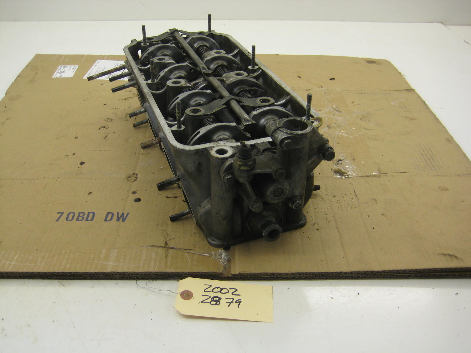 M10 2.0L E21 Cylinder Head
