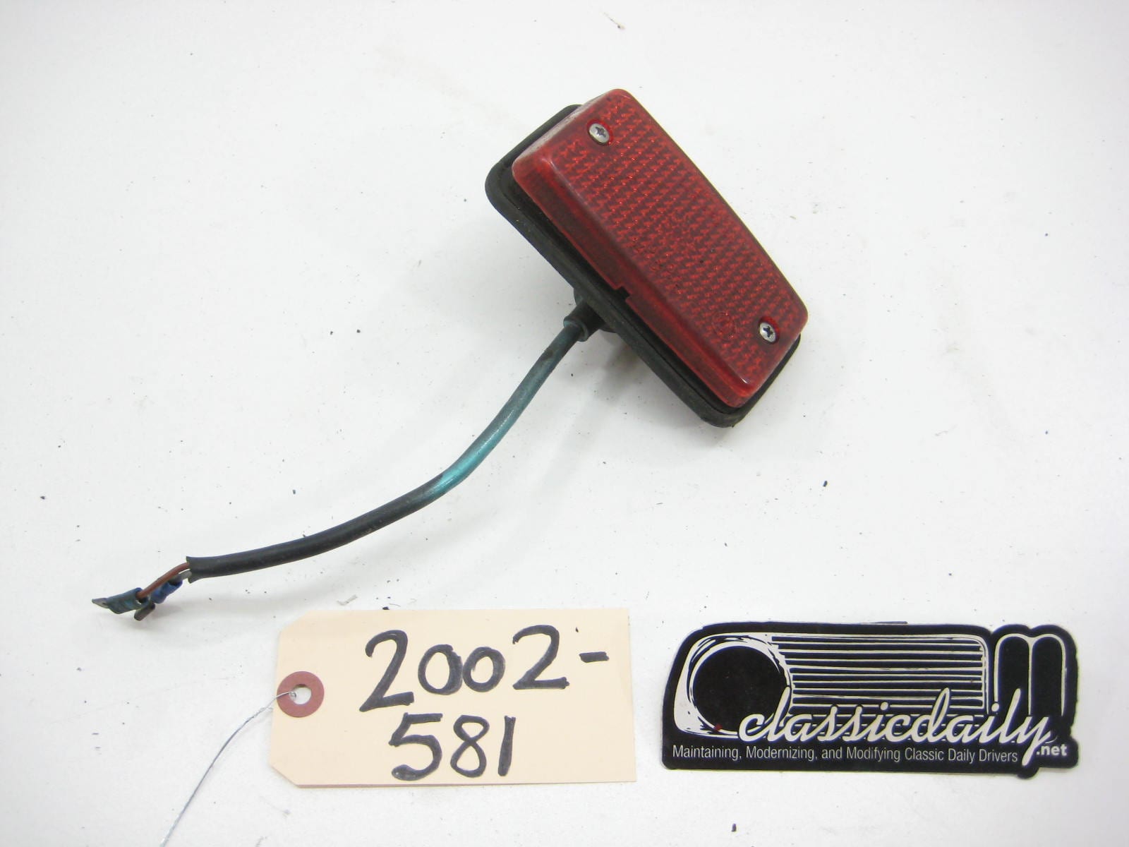 bmw 2002 2002tii e10 red side marker