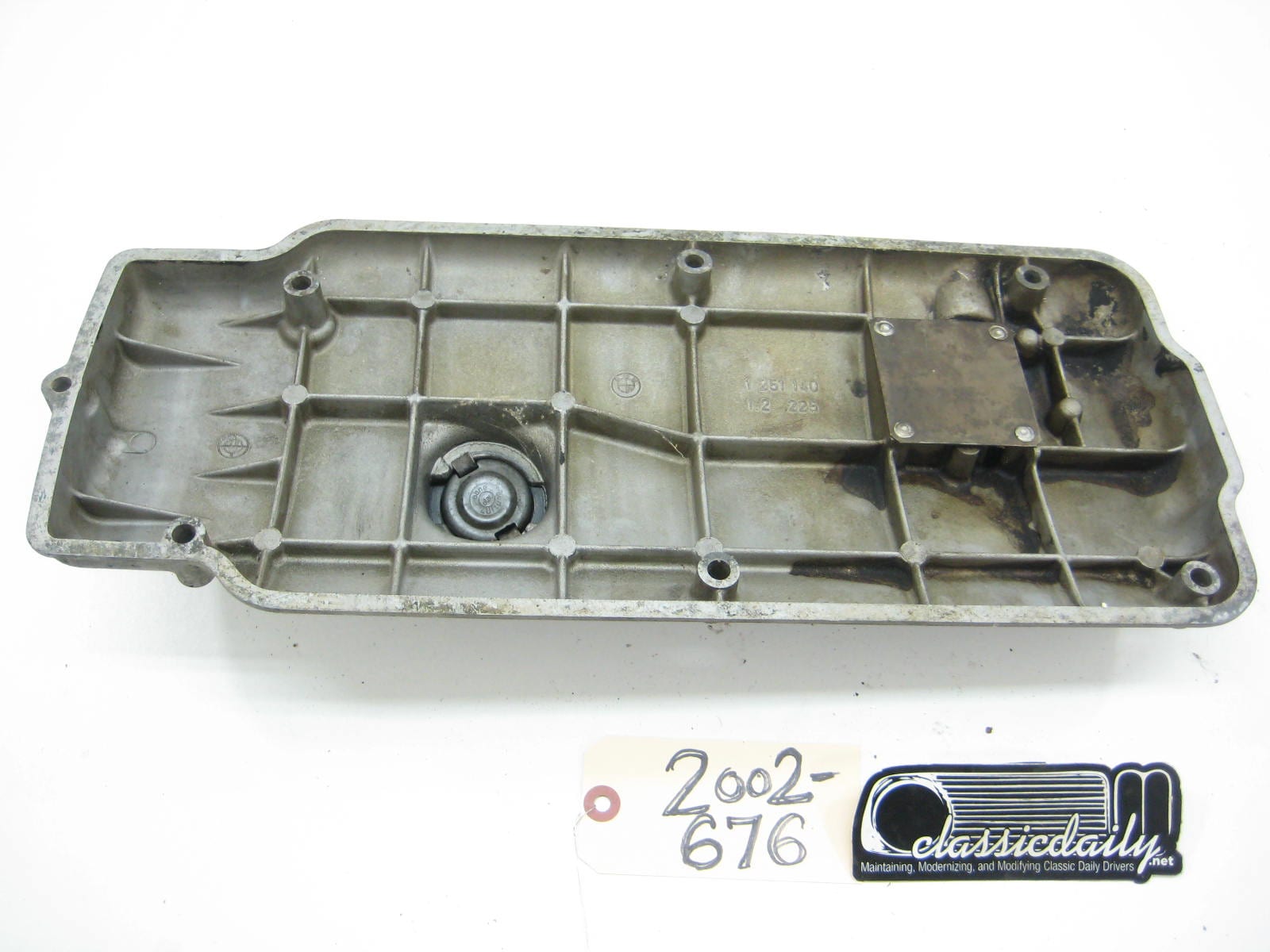 bmw 2002 2002tii e10 m10 valve cover e21