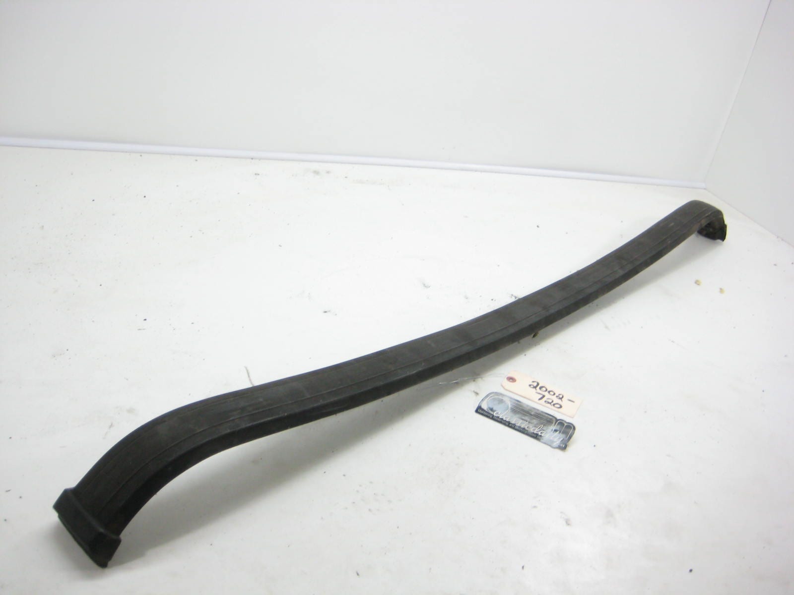 bmw 2002 2002tii e10 rear metal bumper trim