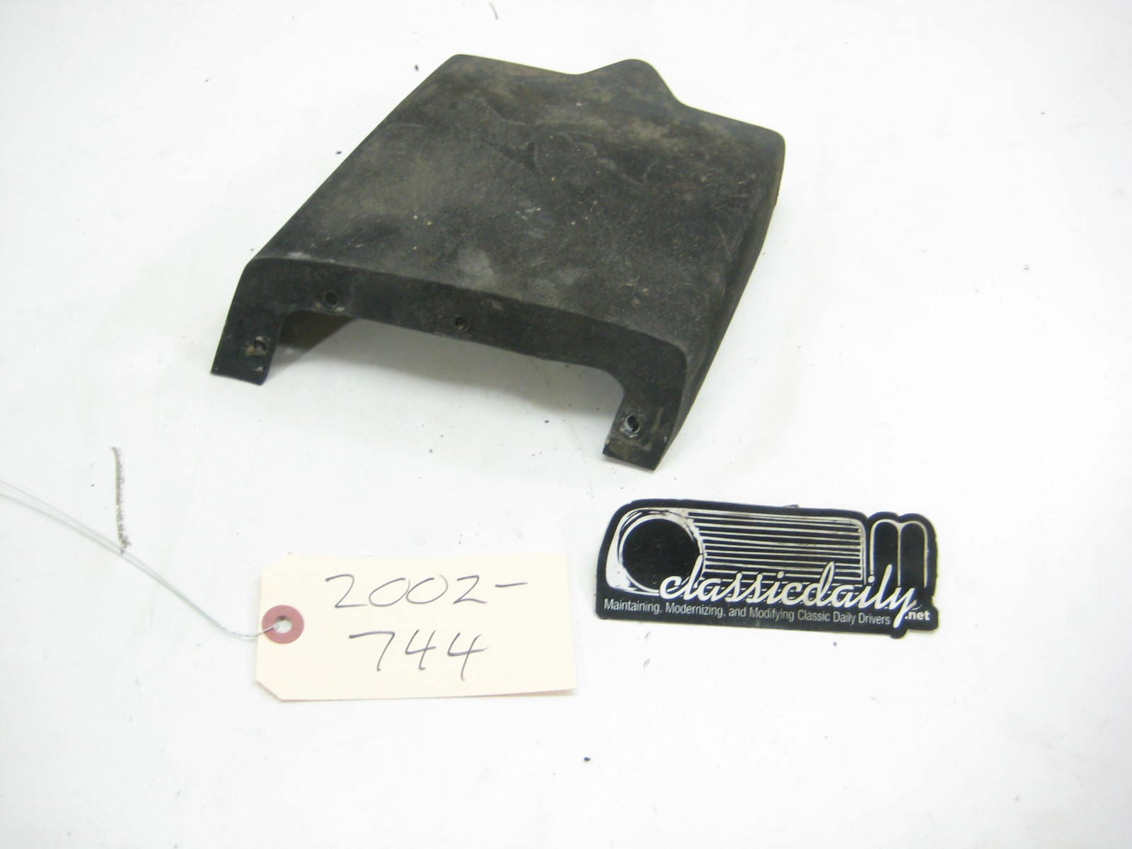 bmw 2002 2002tii e10 front bumper shock cover