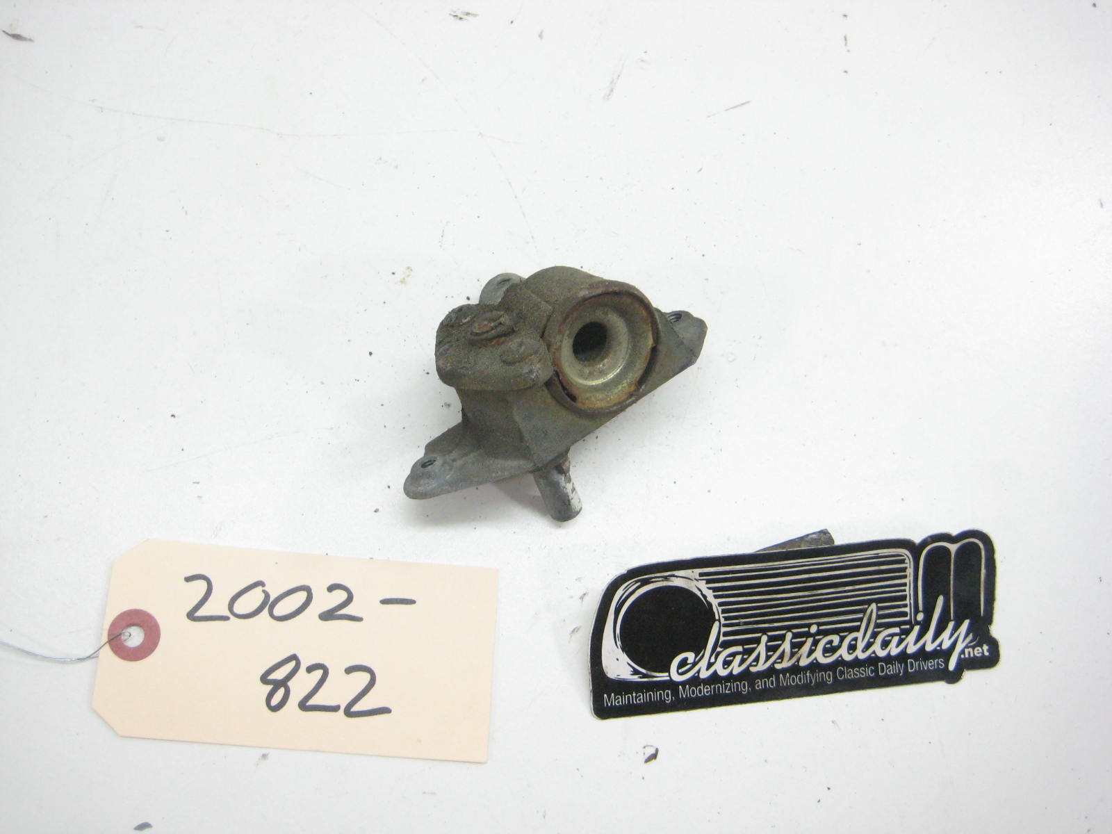 BMW 2002 E10 Drivers Side Crank Out Window Transmission 2002 822