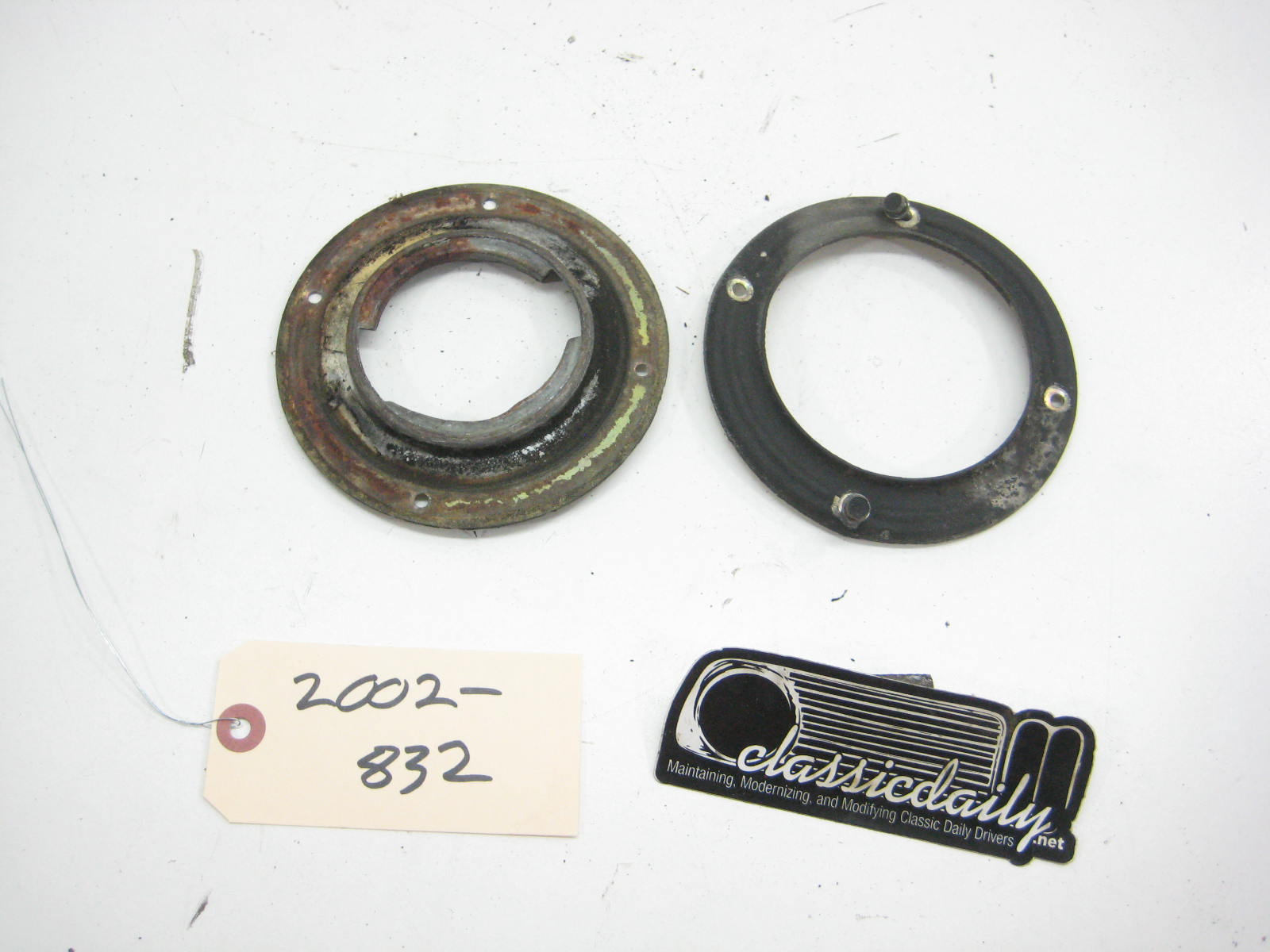 BMW 2002 E10 Gas Tank Filler Surround Bracket 2002 832