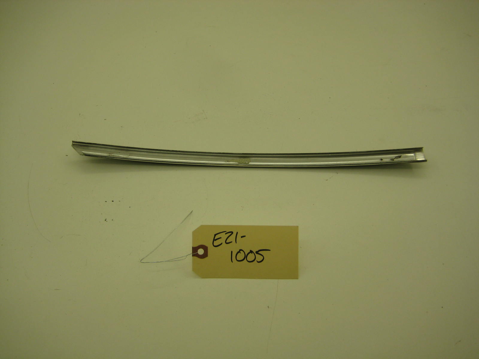 BMW E21 320 Exterior B Pillar Trim 3