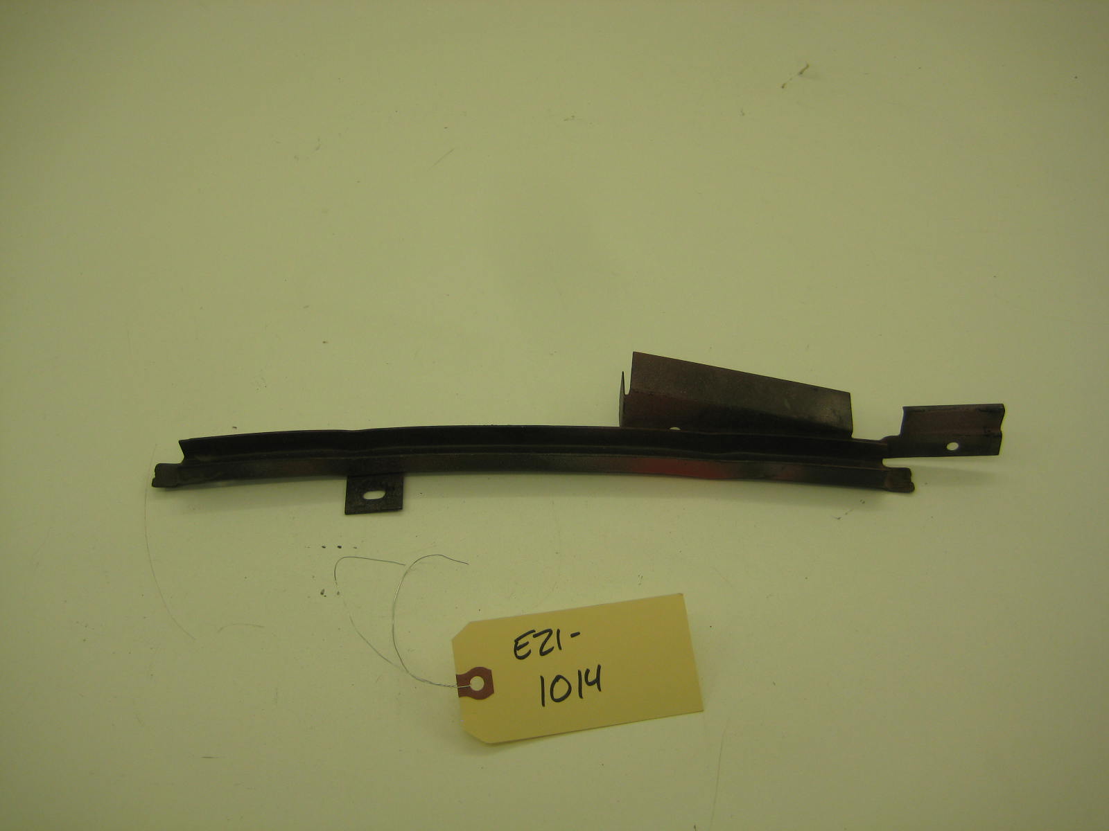BMW E21 320 Window Track