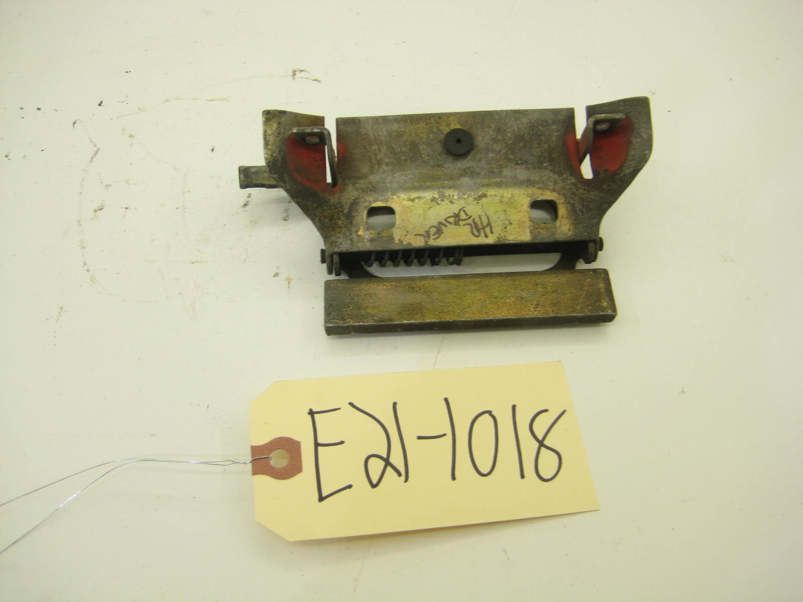 BMW E21 320 Drivers Left Door Handle Mechanism E21 1018