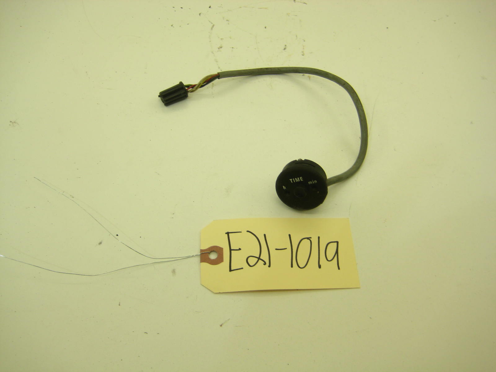 BMW E21 320 Clock Button E21 1019