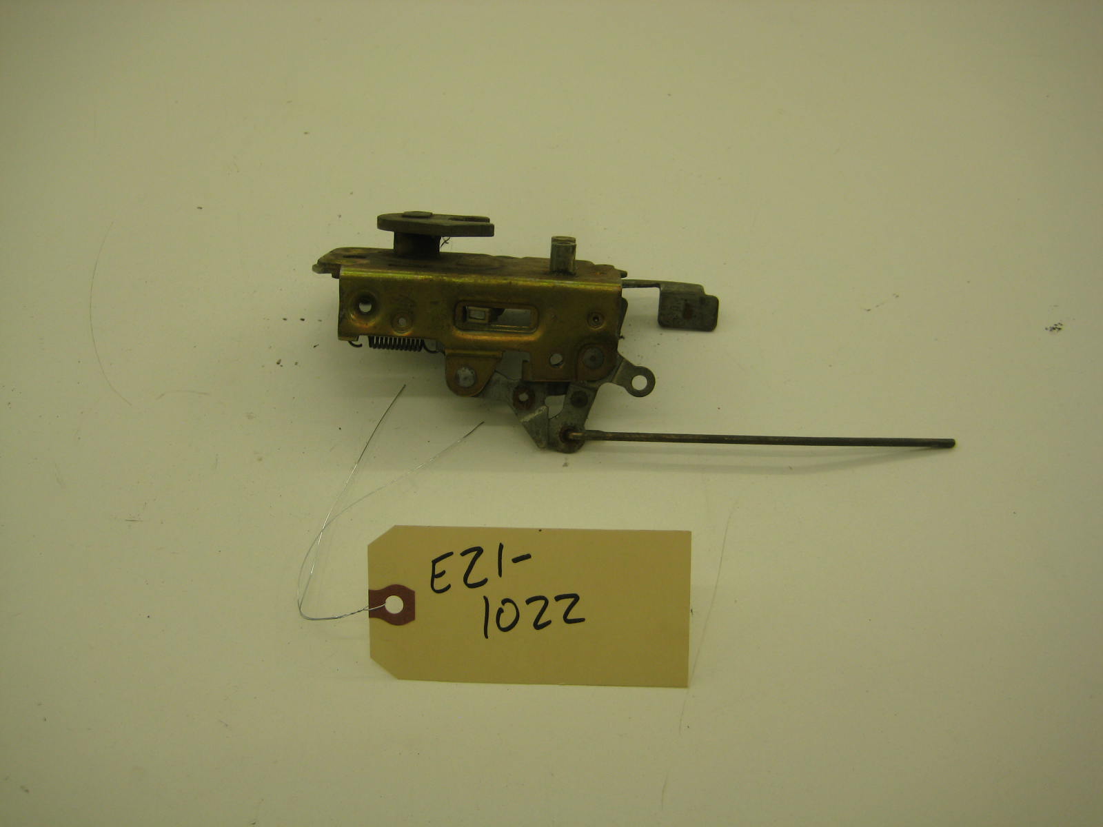 BMW E21 320 Passenger Right Side Door Mechanism
