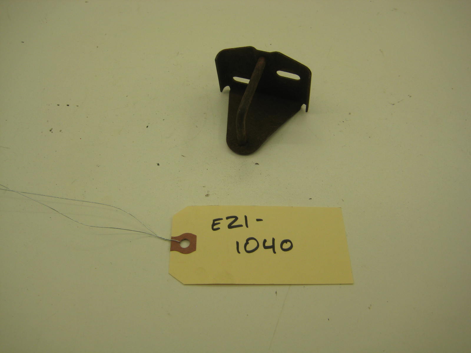 BMW E21 320 Hood Catch 2