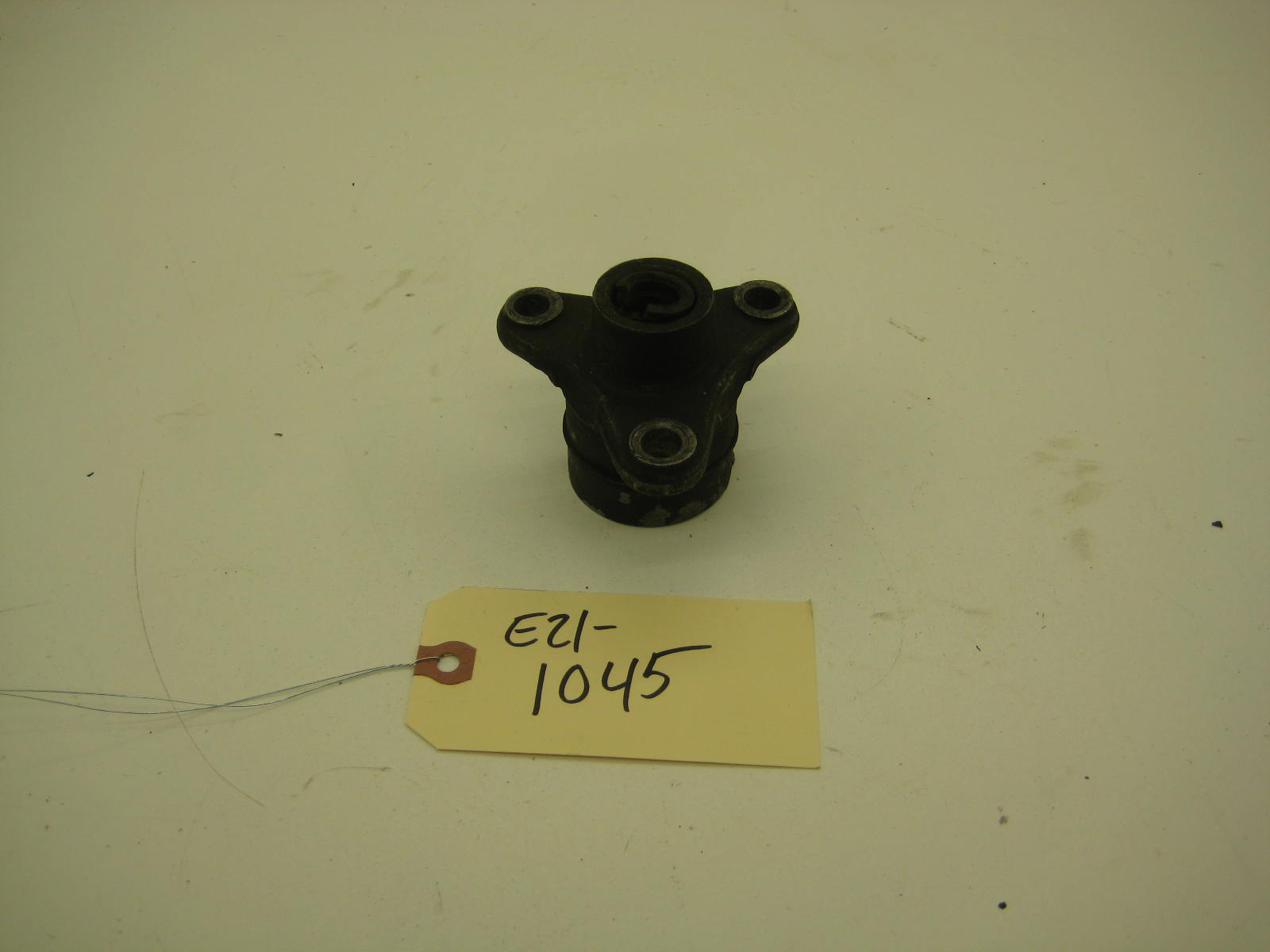 BMW E21 320 Small 3 Bolt Transmission Yoke Cut Off