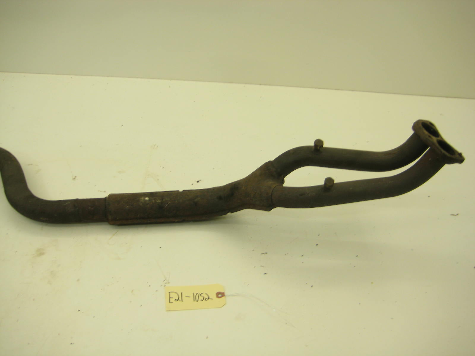 BMW E21 320 E21 Center Exhaust Section E21 1052