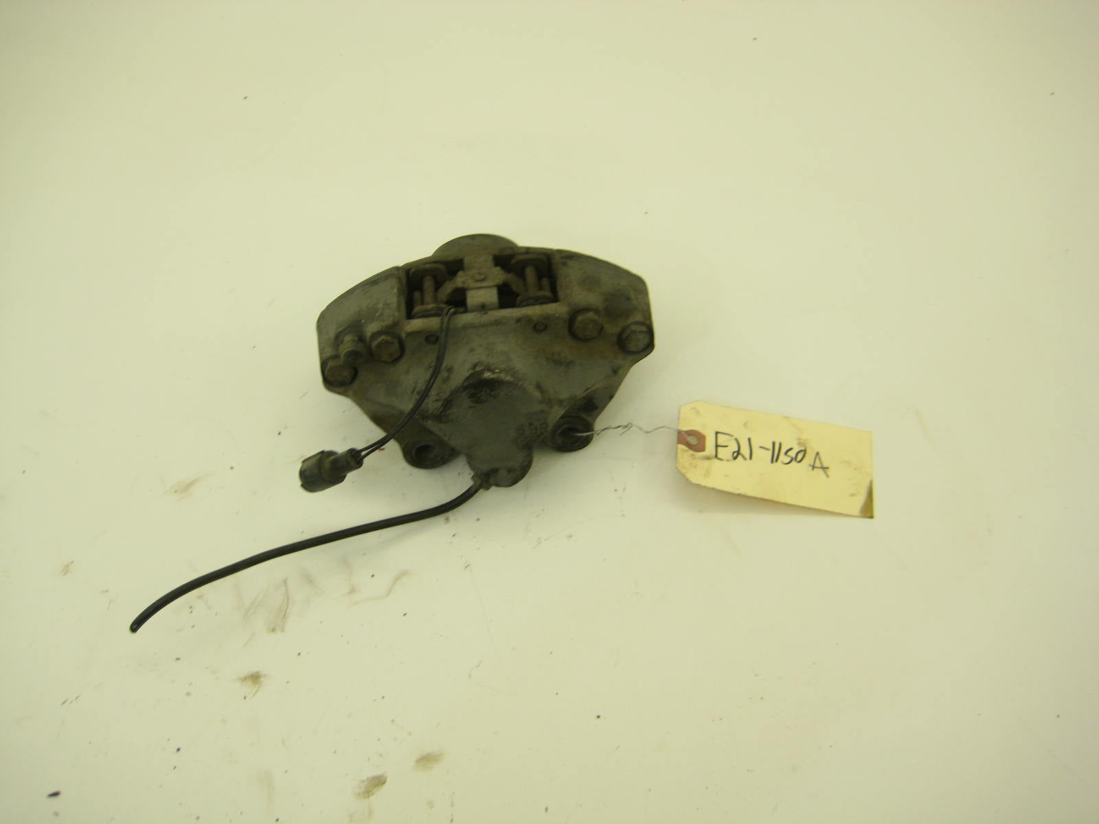 Right Passenger Non Vented Front Brake Caliper