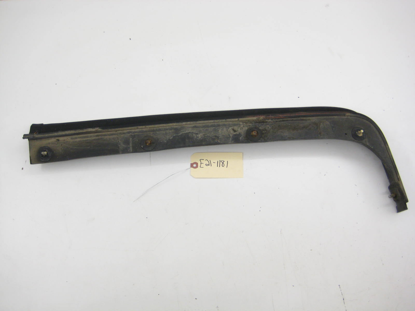 Left Drivers Above Rear Bumper Trim