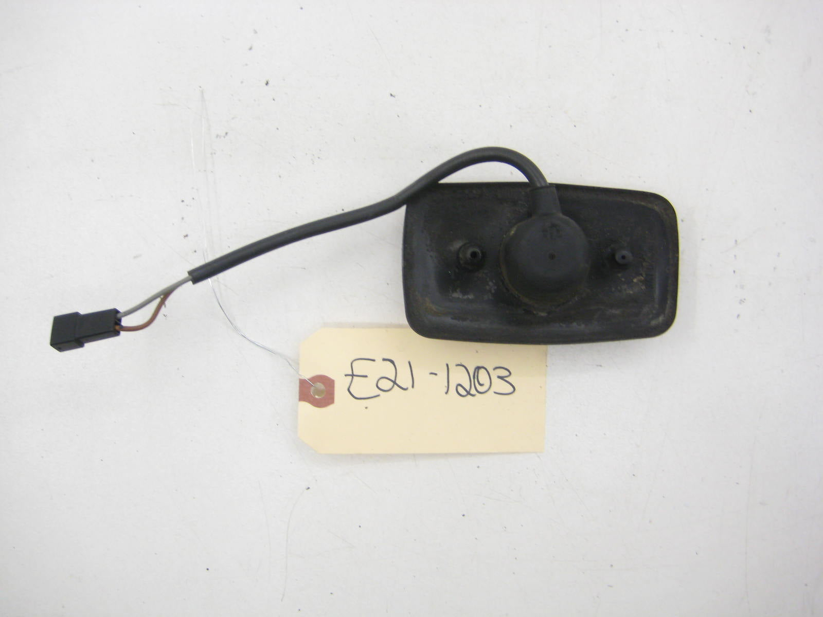 Passenger Right Side Quarter Panel Light
