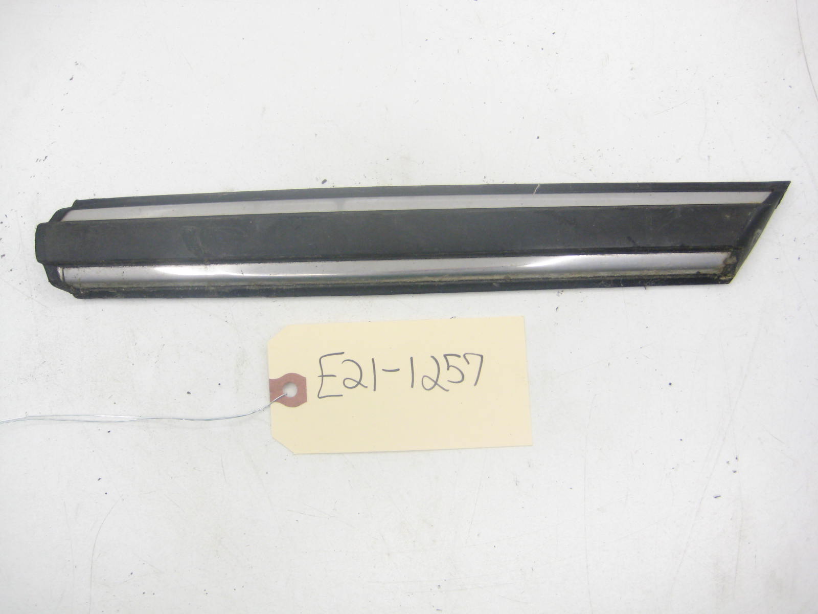 Passenger Right Fender Knee Bump Trim