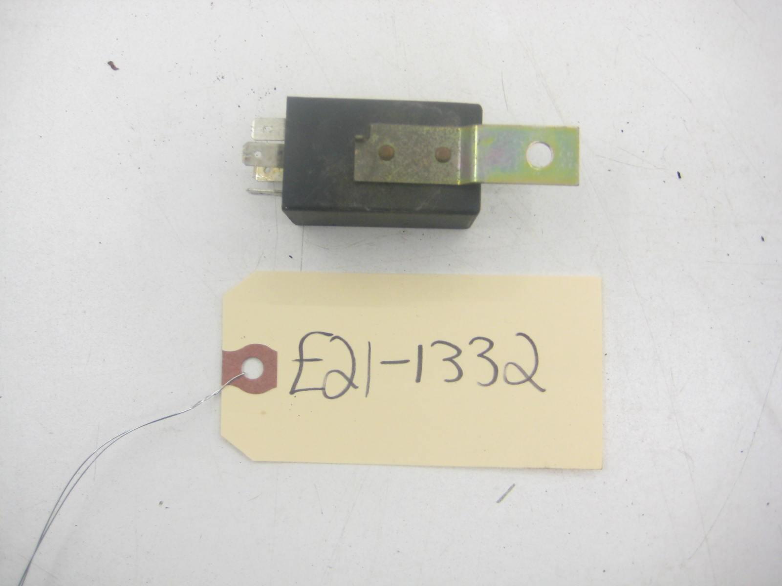 1 366 983 Relay