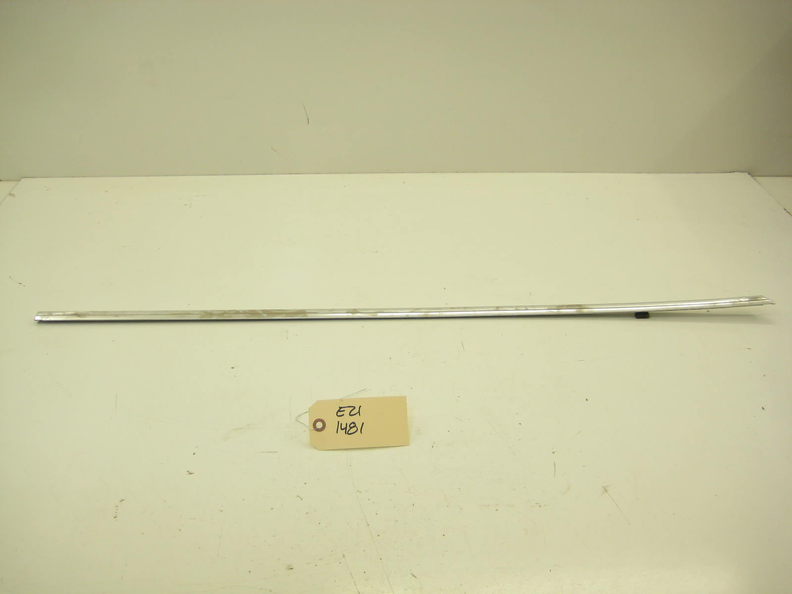 Passenger Right Top Of Door Trim