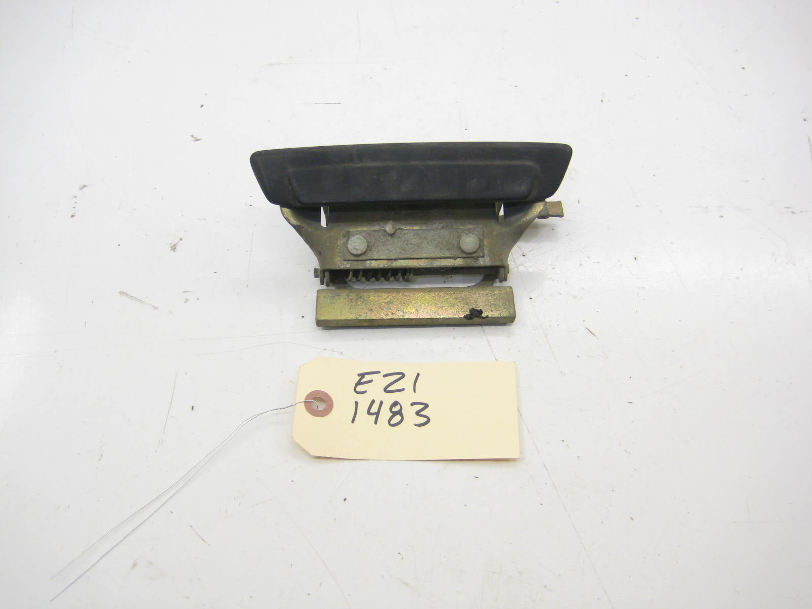 Right Passenger Exterior Door Handle
