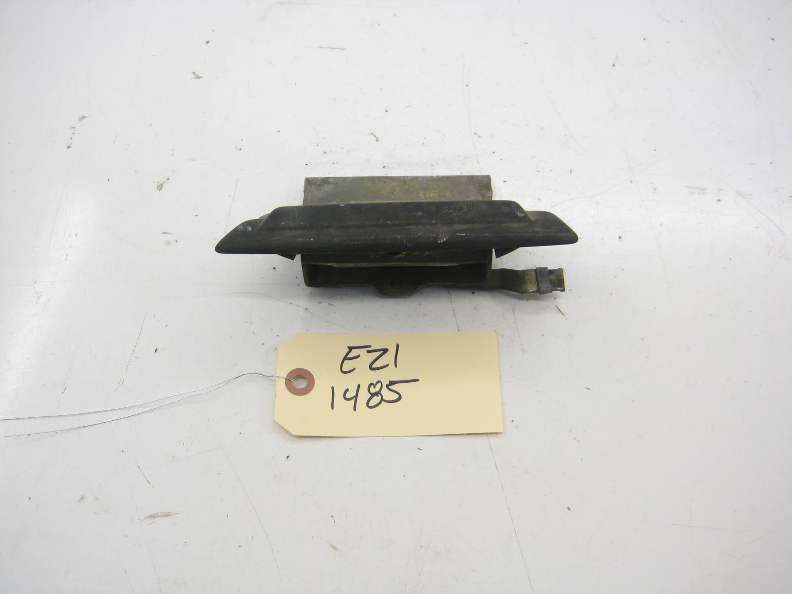 Left Drivers Exterior Door Handle