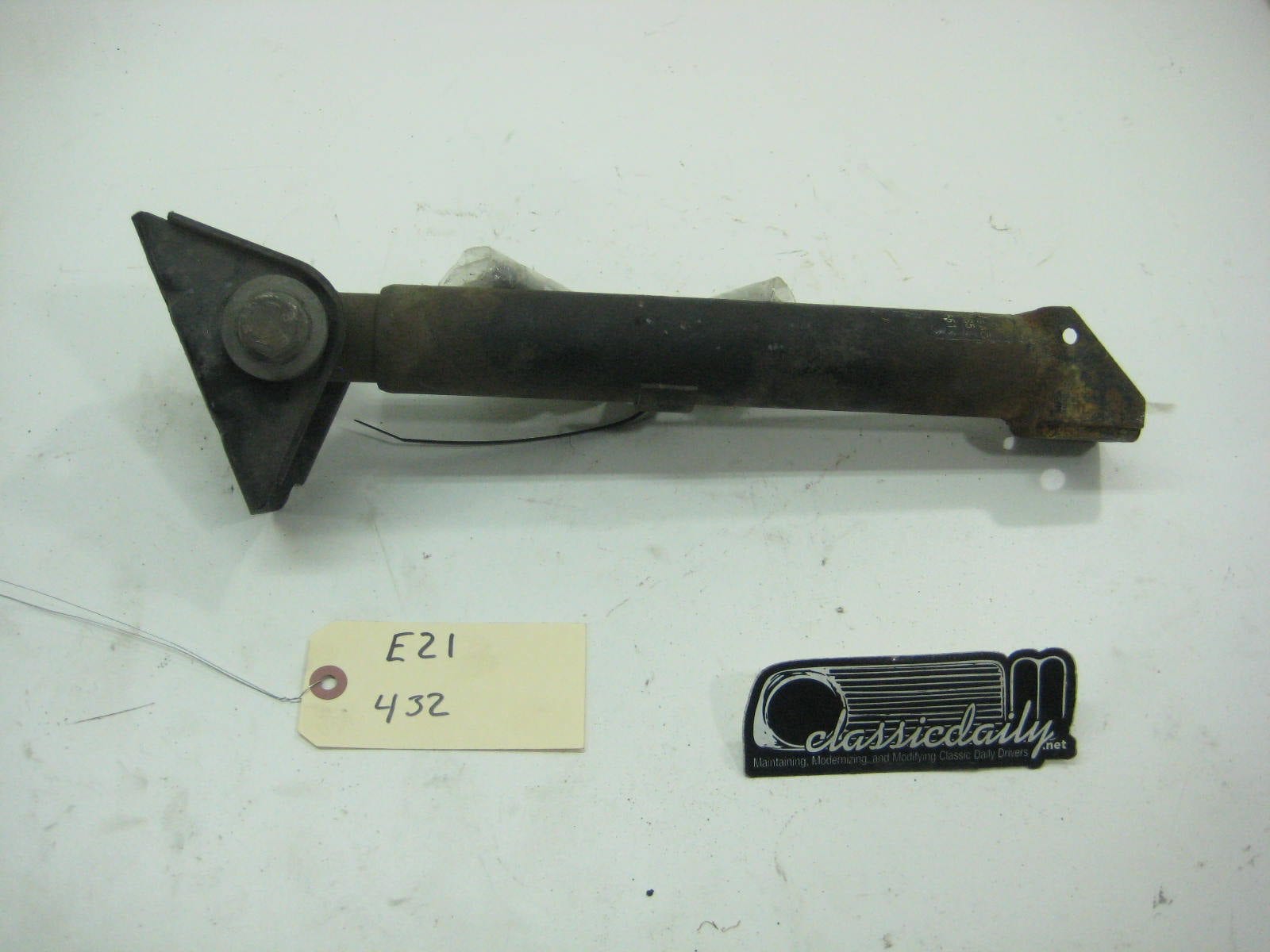 bmw e21 320 left front bumper shock