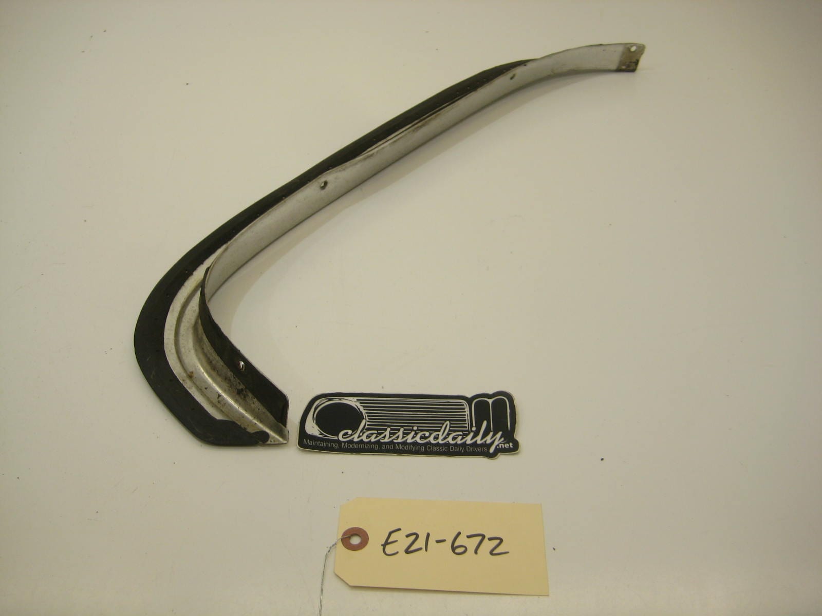 bmw e21 320 driver left rear window trim 2