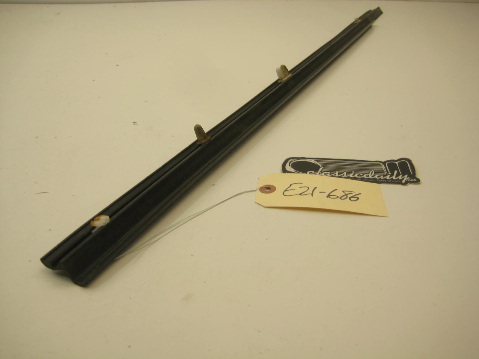 bmw e21 320 passenger right door carpet sill trim 2