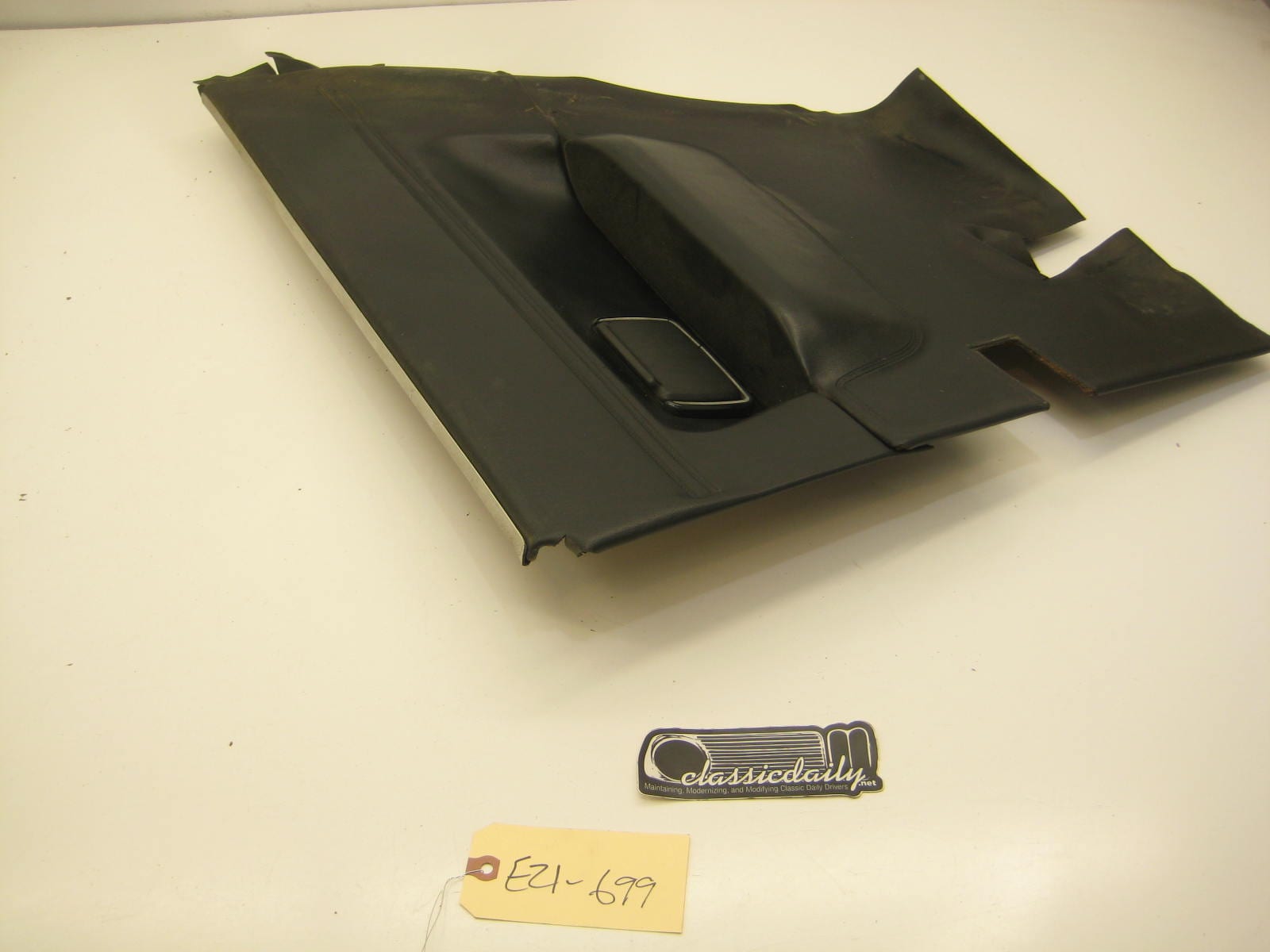 bmw e21 320 passenger right rear interior door panel card black vinyl