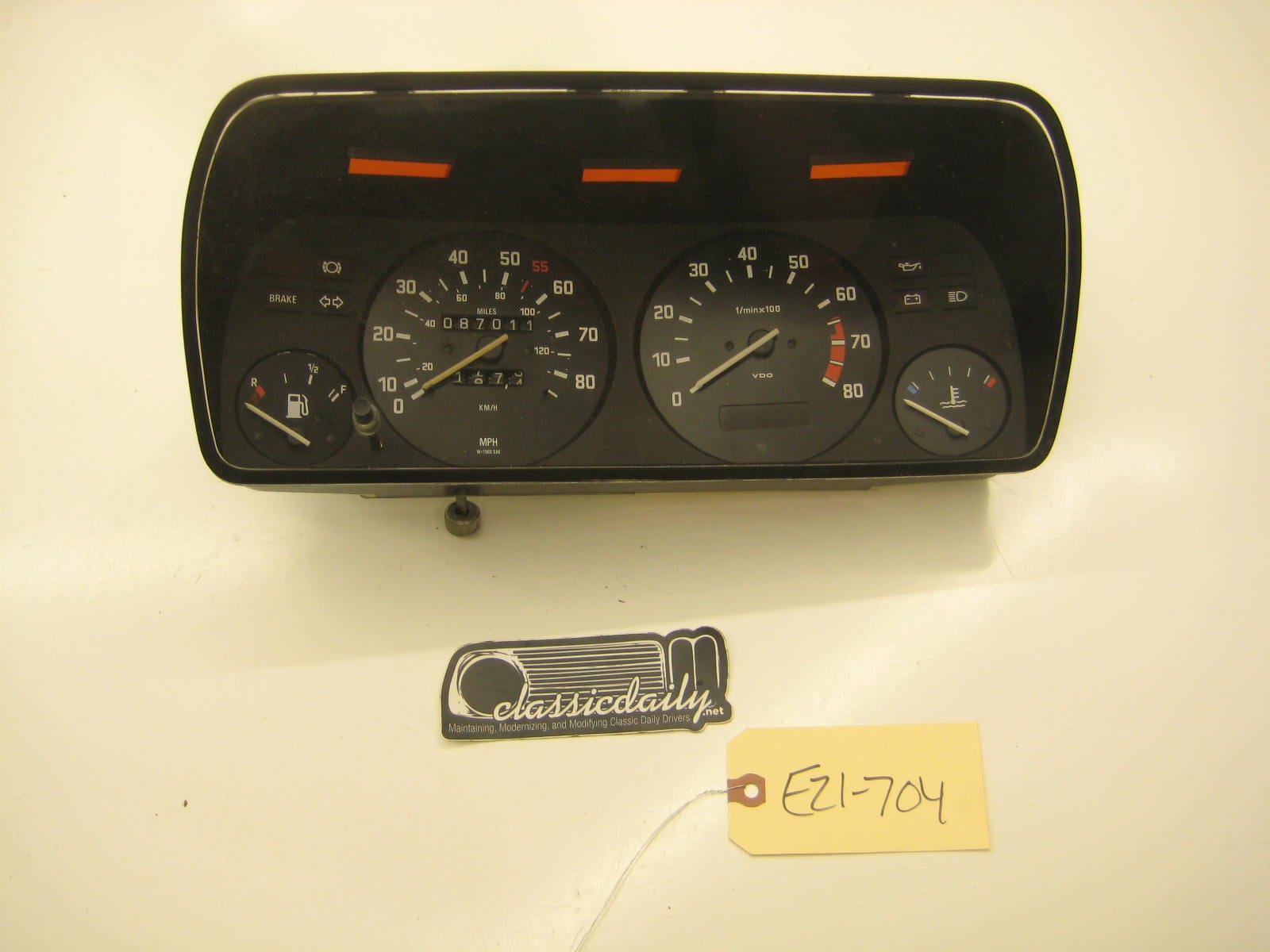 bmw e21 320 gauge cluster 87011 miles