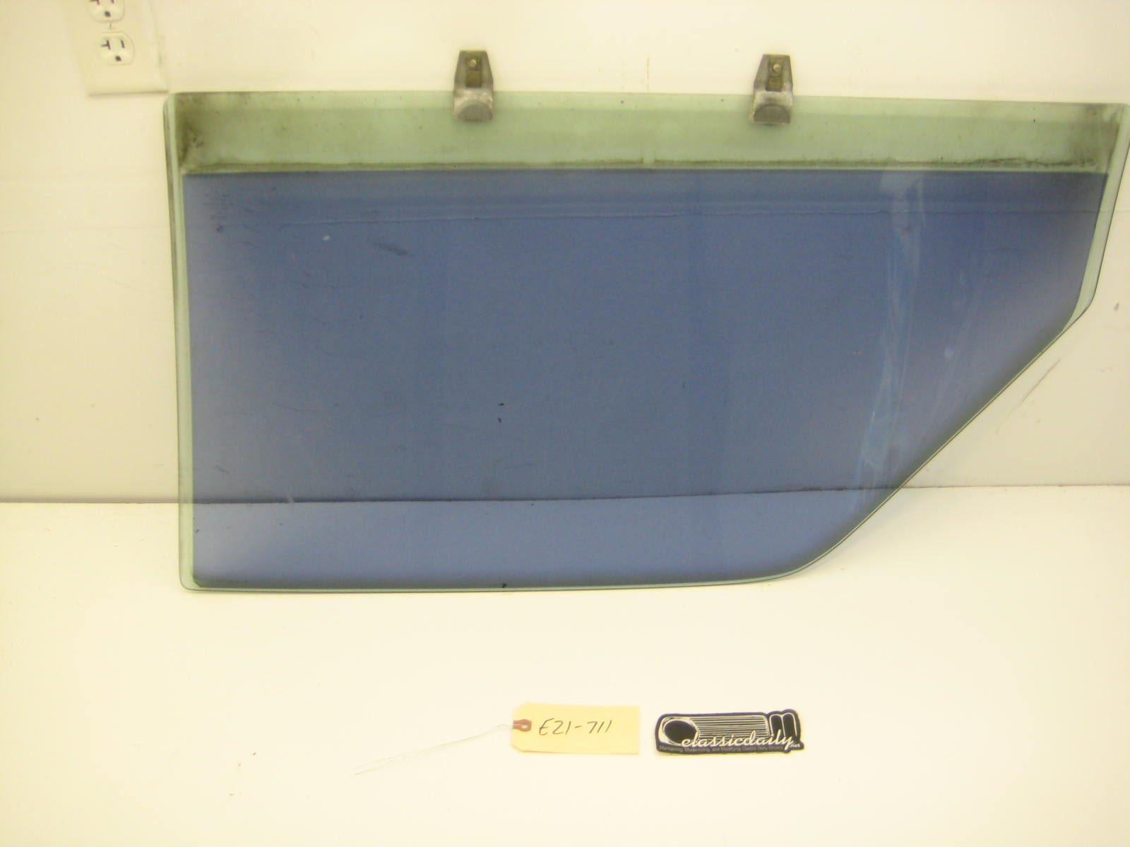 bmw e21 320 driver left door strike plate