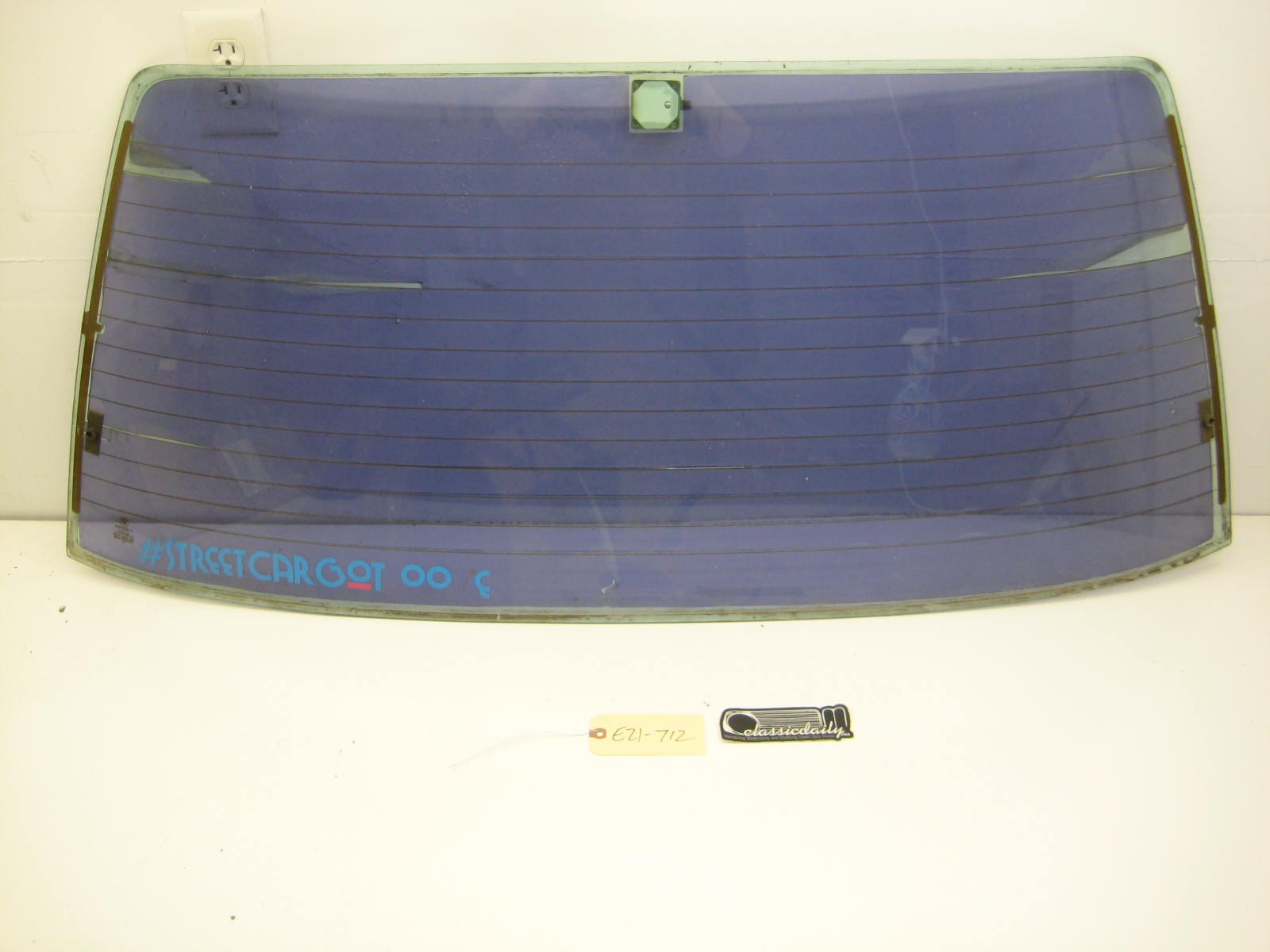 bmw e21 320 rear glass