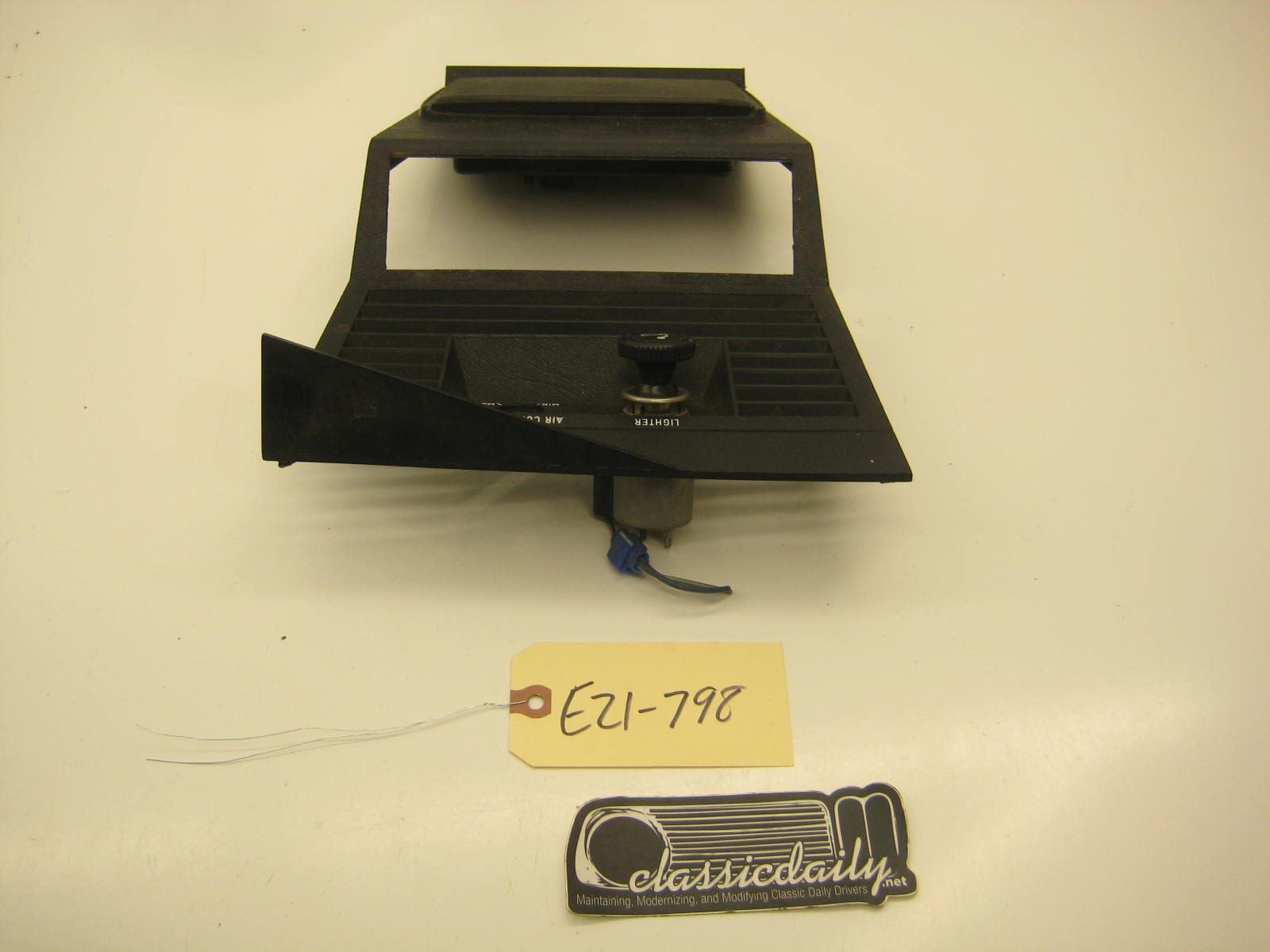 bmw e21 320 center console w cigarette lighter