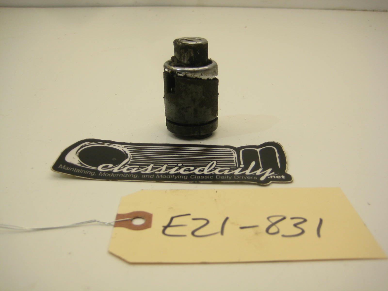 bmw e21 320 trunk lock cylinder