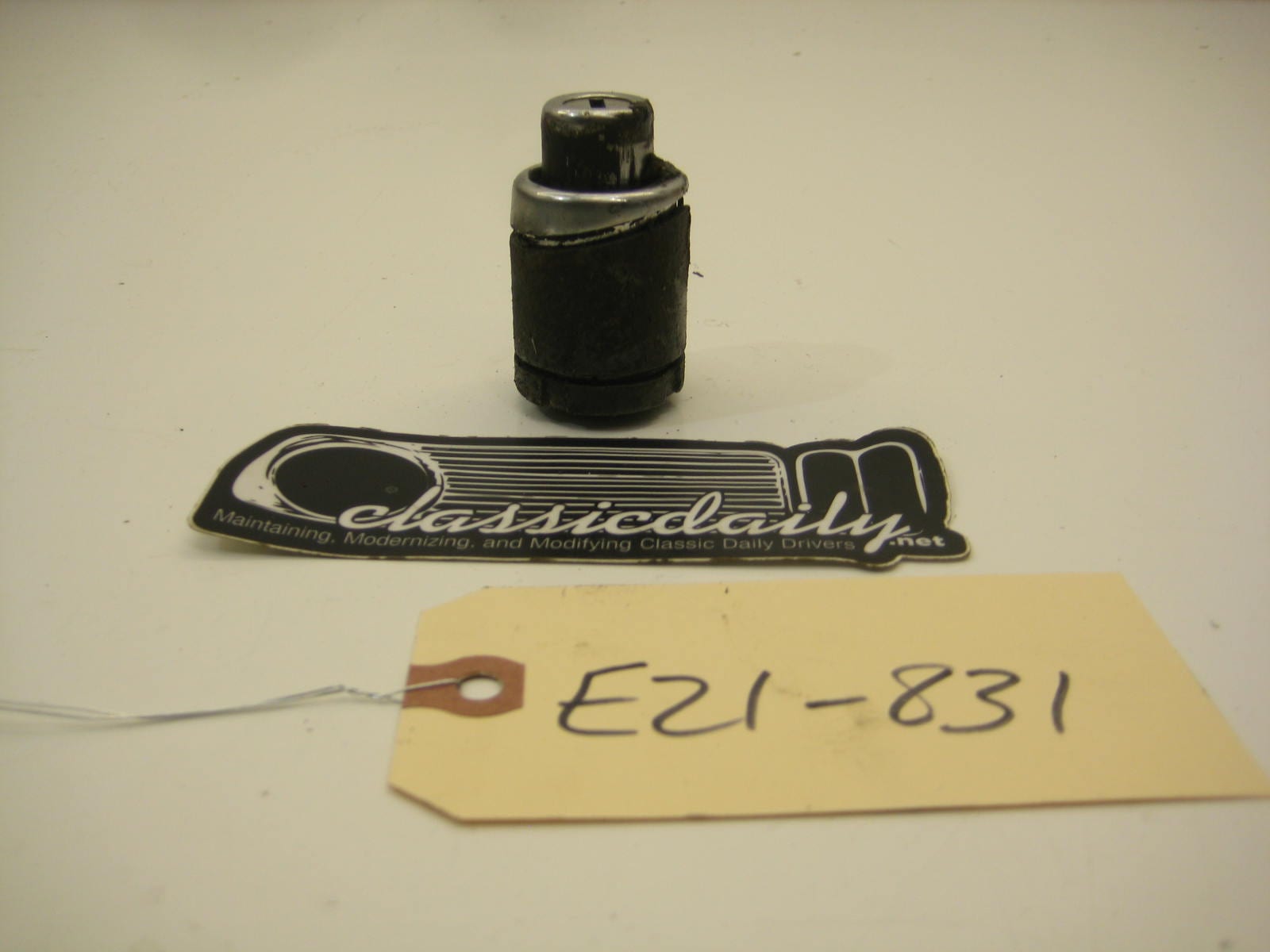 bmw e21 320 trunk lock cylinder
