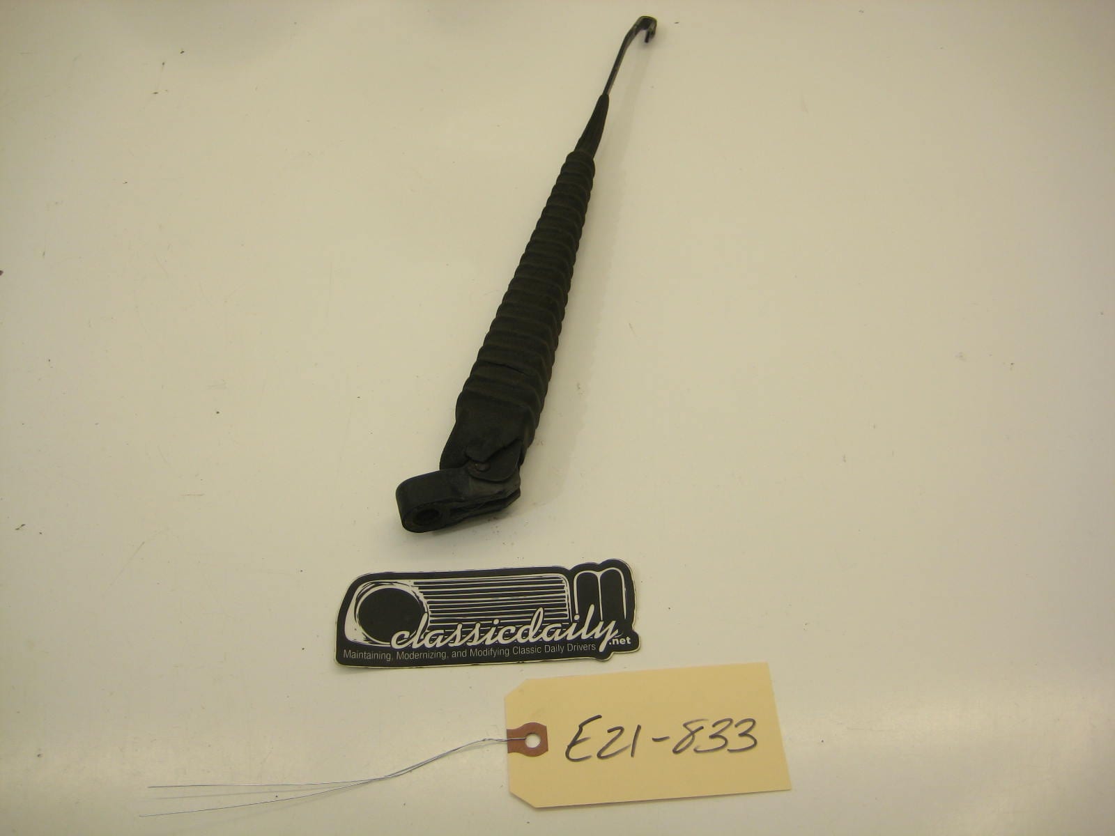 bmw e21 320 windshield wiper arm 2
