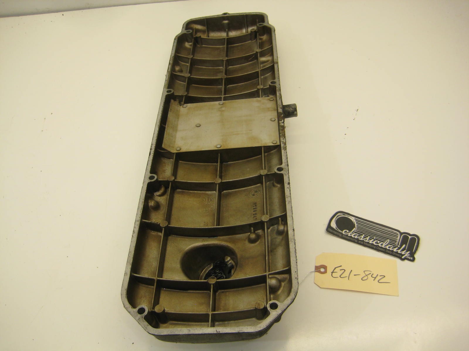 bmw e28 535 535is 528e valve cover m30