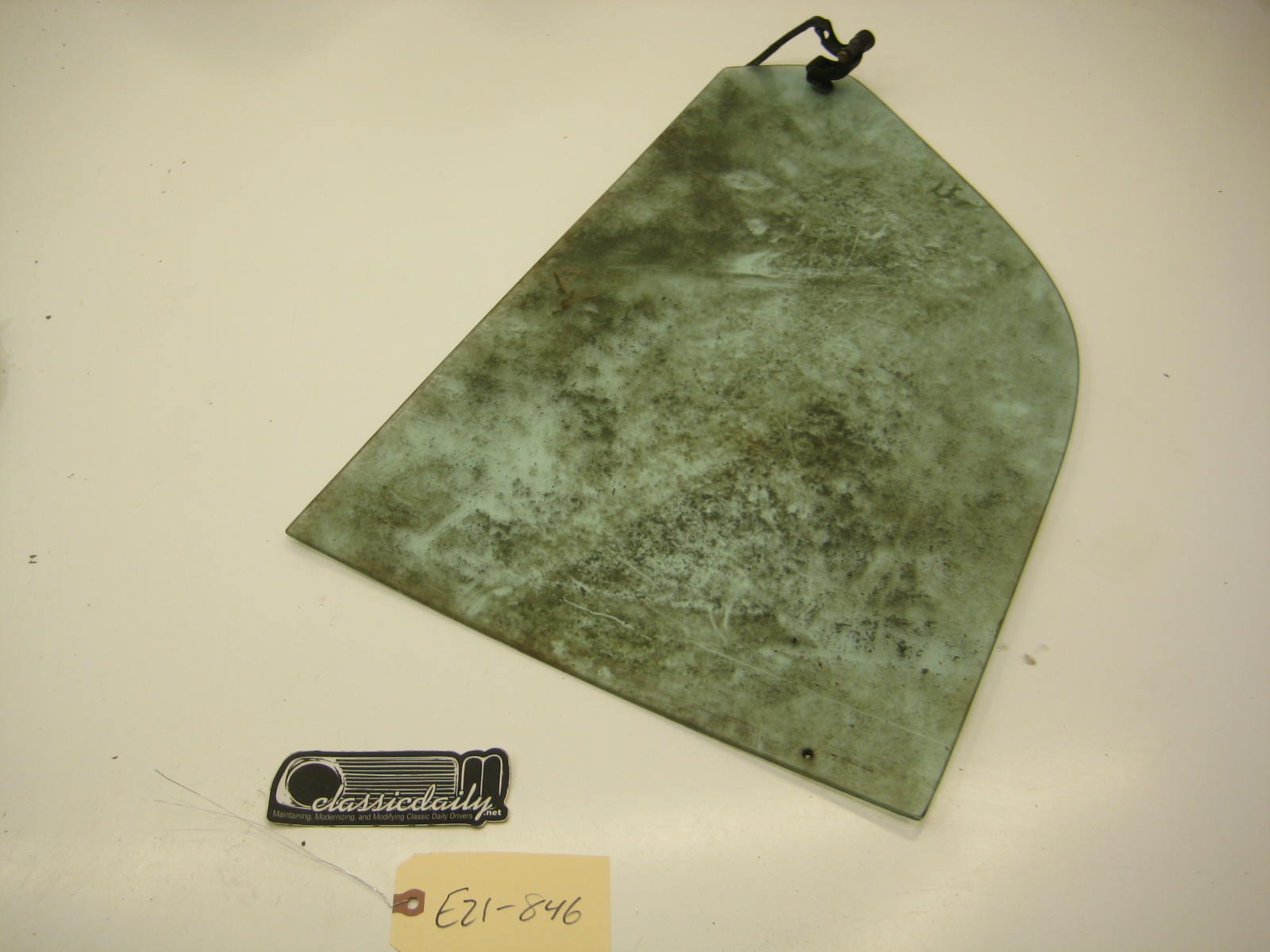 bmw e21 320 rear side pop out window driver left