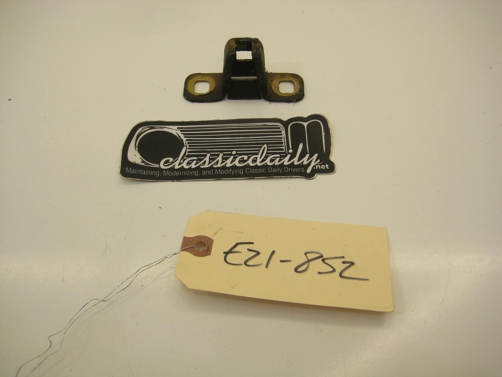 bmw e21 320 trunk latch e21