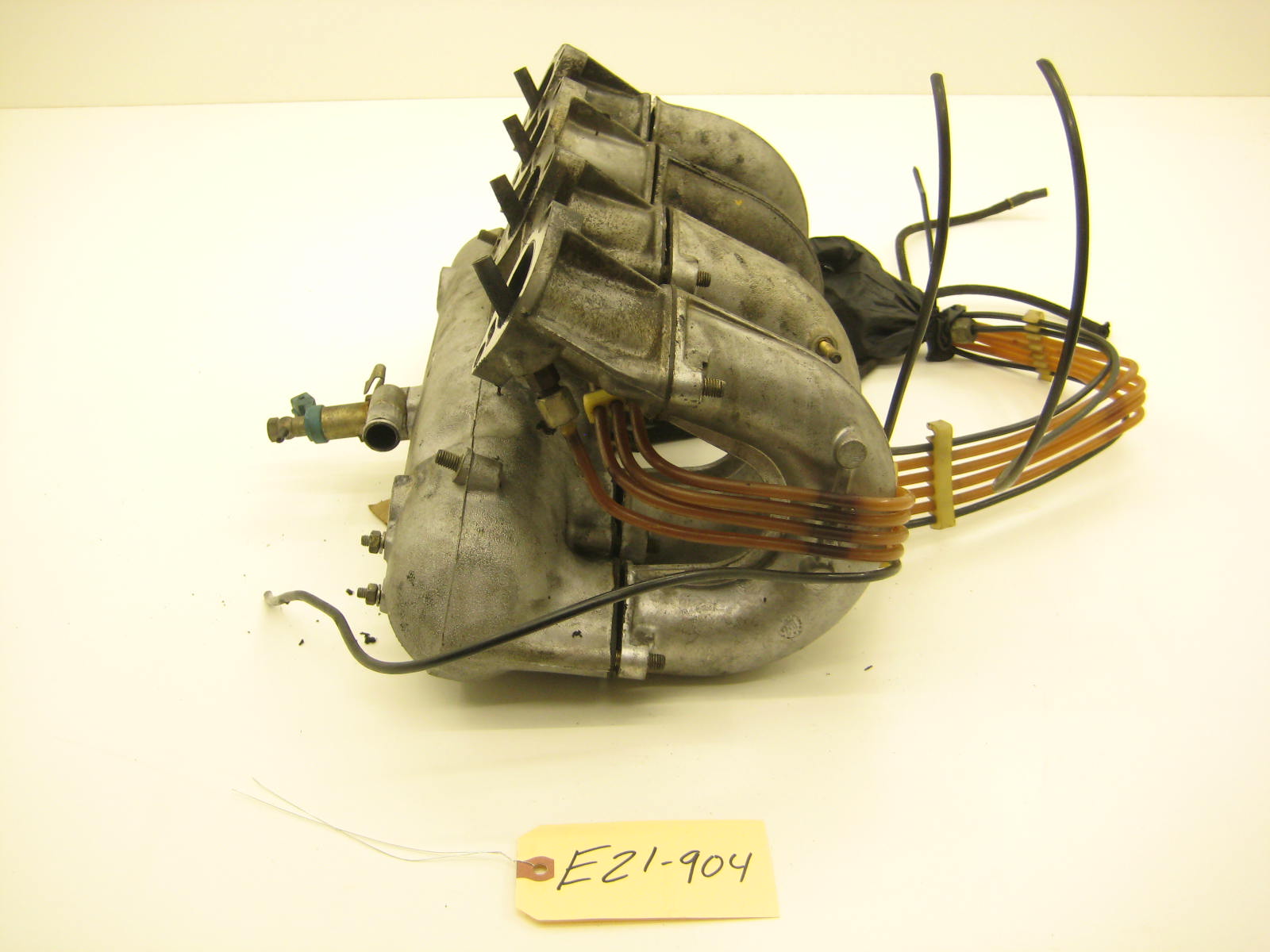 bmw e21 320 m10 cis intake manifold lines and injectors