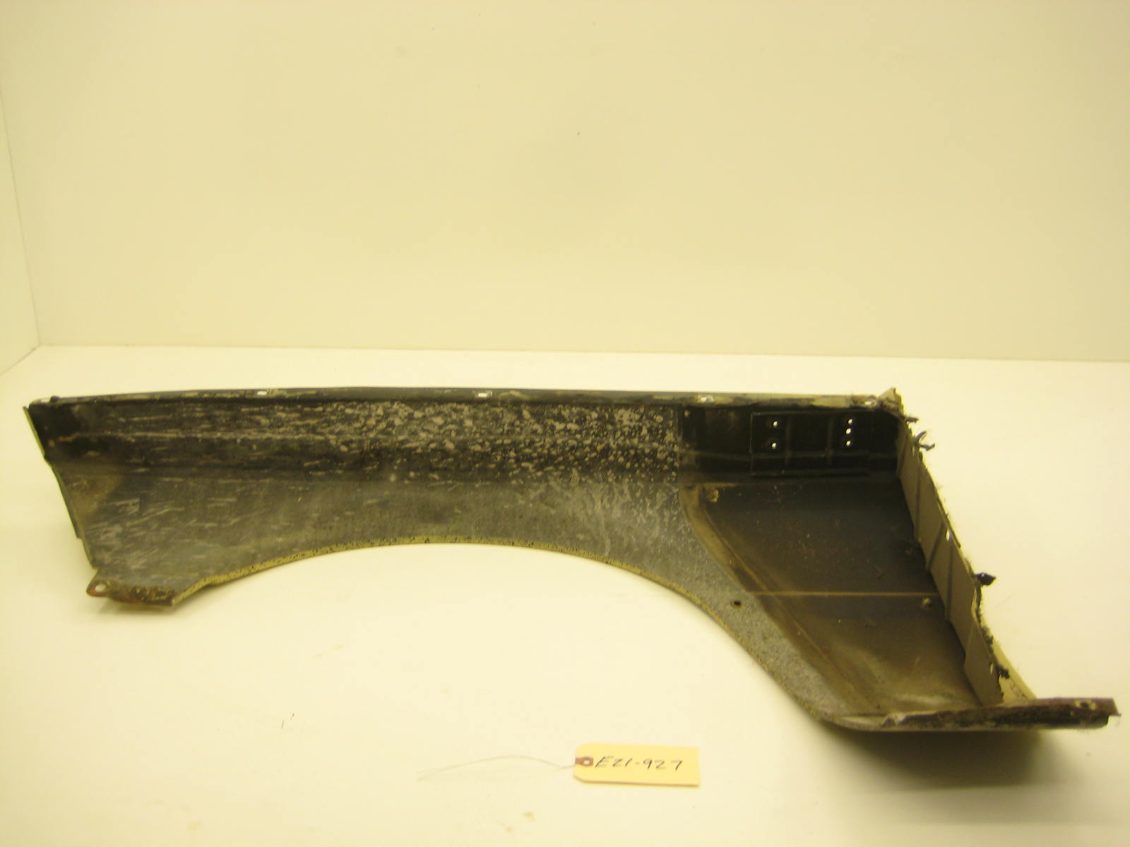 bmw e21 320 passenger right side fender