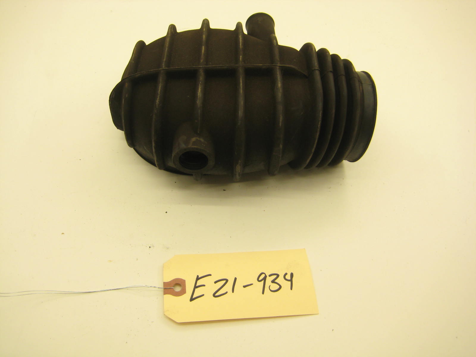 bmw e21 320 323 fuel distributor air boot