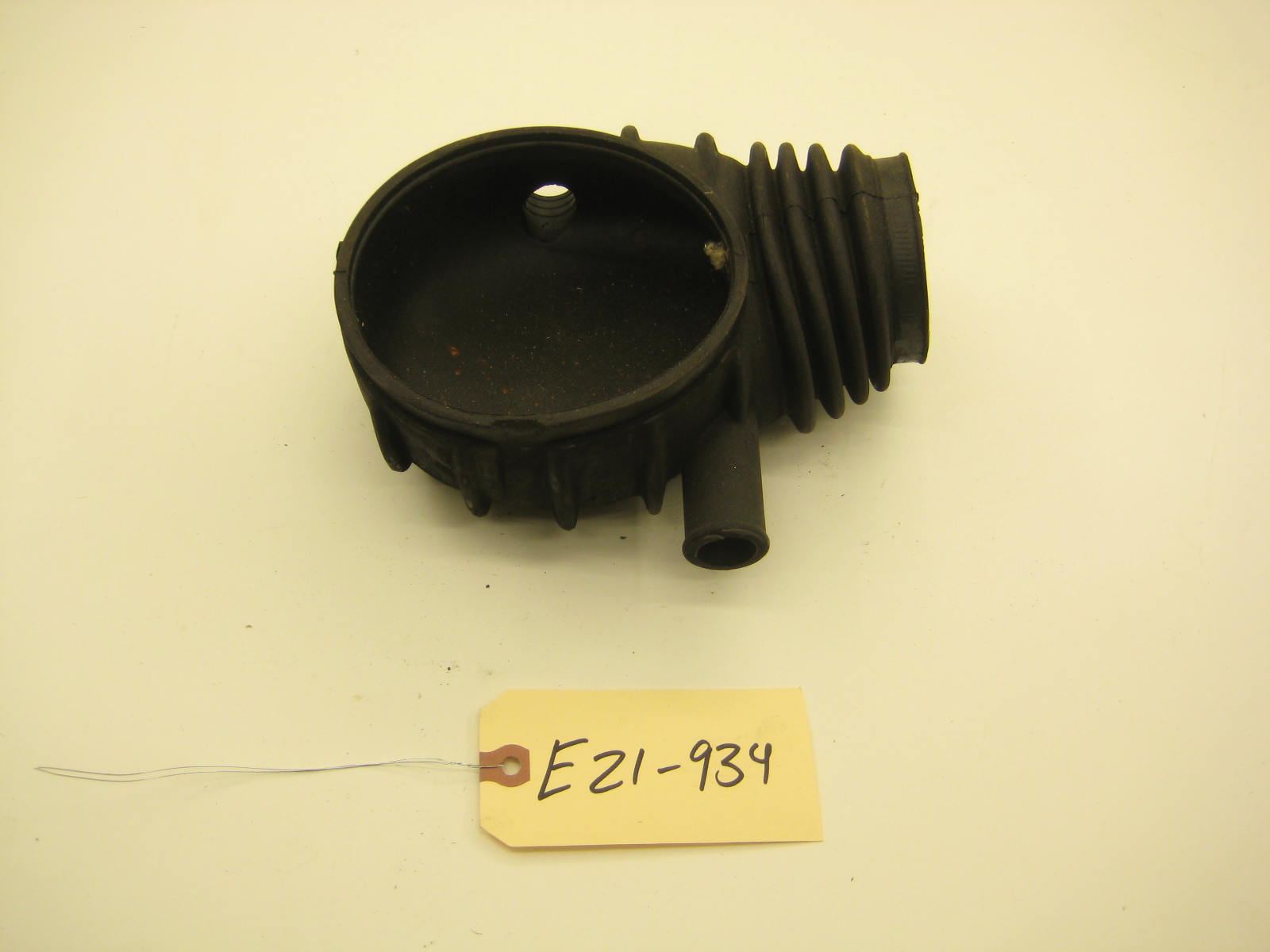 bmw e21 320 323 fuel distributor air boot